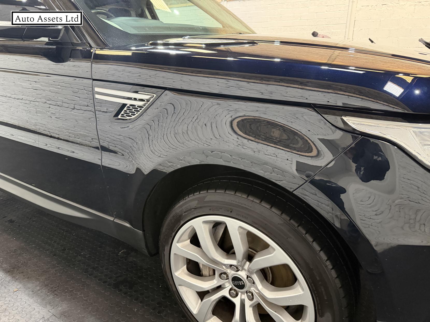 Land Rover Range Rover Sport 3.0 SD V6 HSE SUV 5dr Diesel Auto 4WD Euro 5 (s/s) (292 ps)