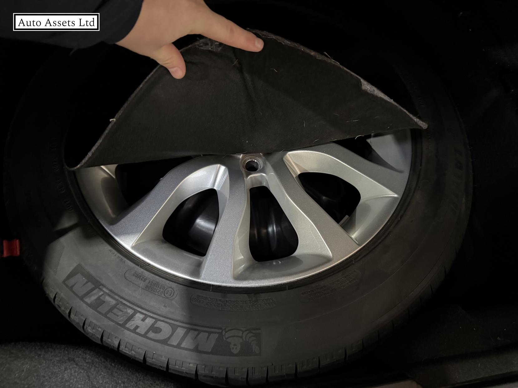 Land Rover Range Rover Sport 3.0 SD V6 HSE SUV 5dr Diesel Auto 4WD Euro 5 (s/s) (292 ps)