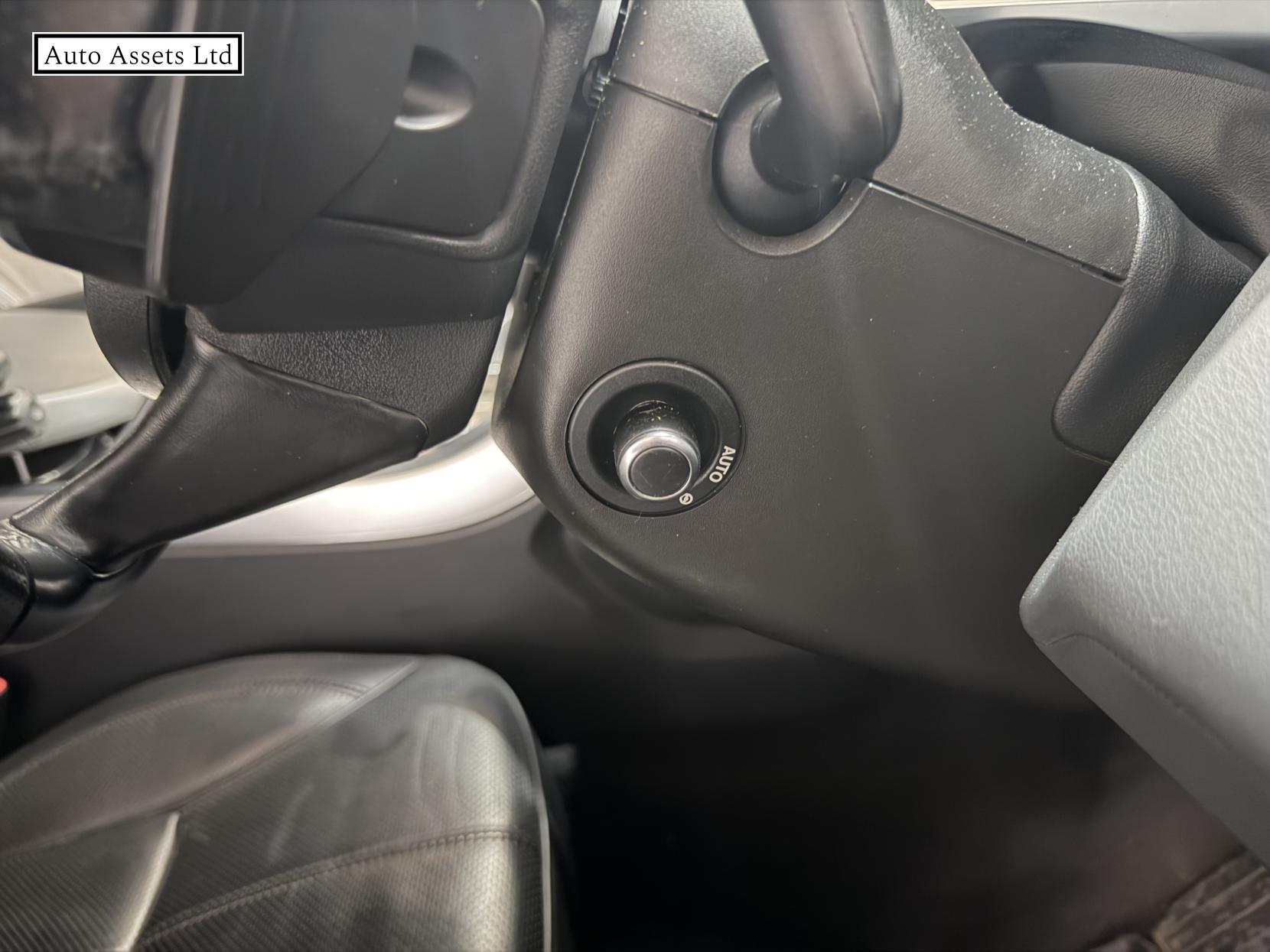 Land Rover Range Rover Sport 3.0 SD V6 HSE SUV 5dr Diesel Auto 4WD Euro 5 (s/s) (292 ps)