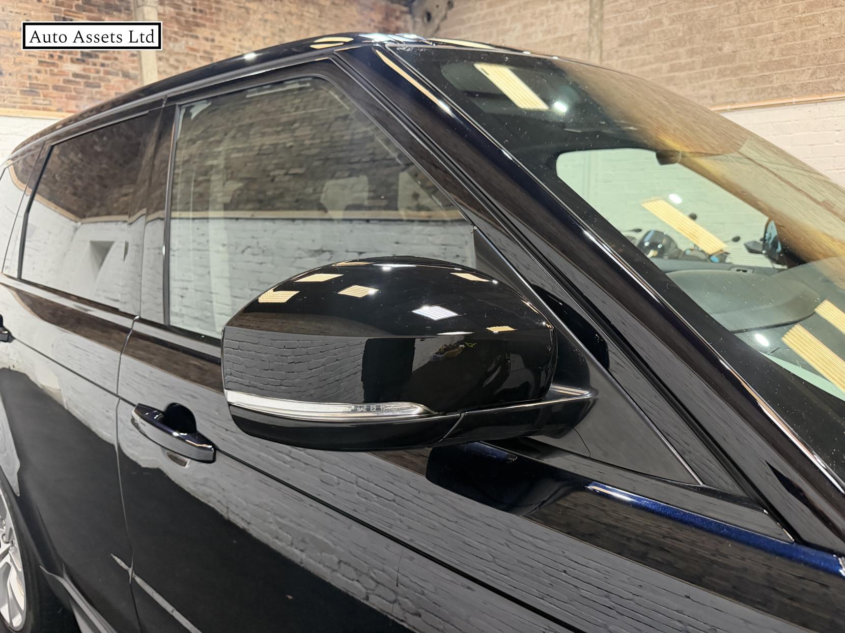 Land Rover Range Rover Sport 3.0 SD V6 HSE SUV 5dr Diesel Auto 4WD Euro 5 (s/s) (292 ps)