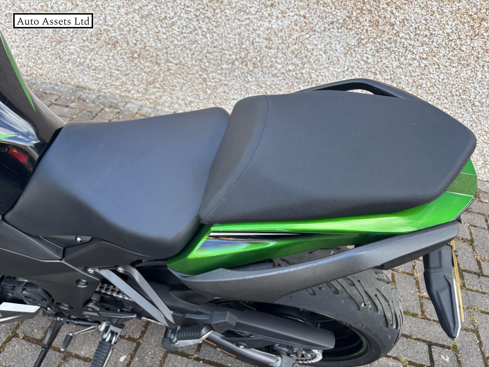 Kawasaki Ninja 1000SX 1000 Sports Tourer Petrol Manual Euro 5 (142 ps)