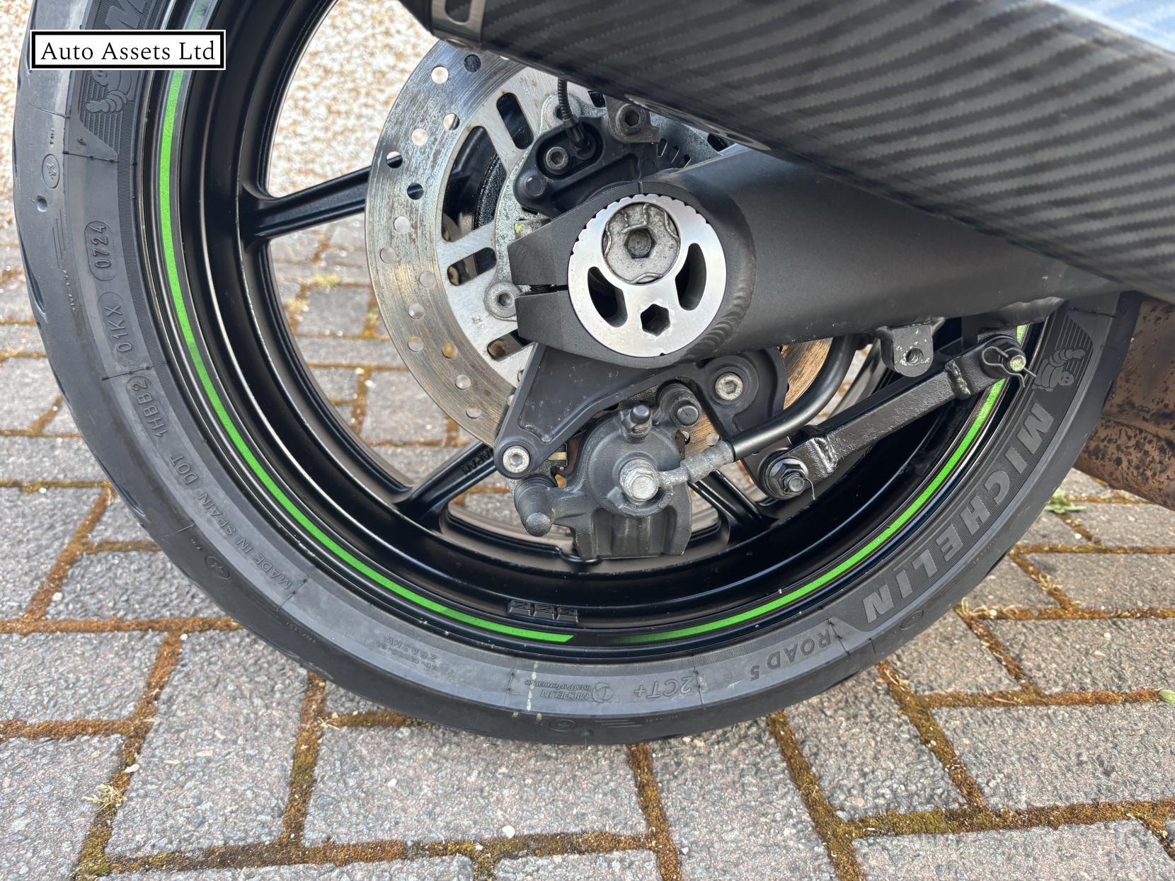 Kawasaki Ninja 1000SX 1000 Sports Tourer Petrol Manual Euro 5 (142 ps)