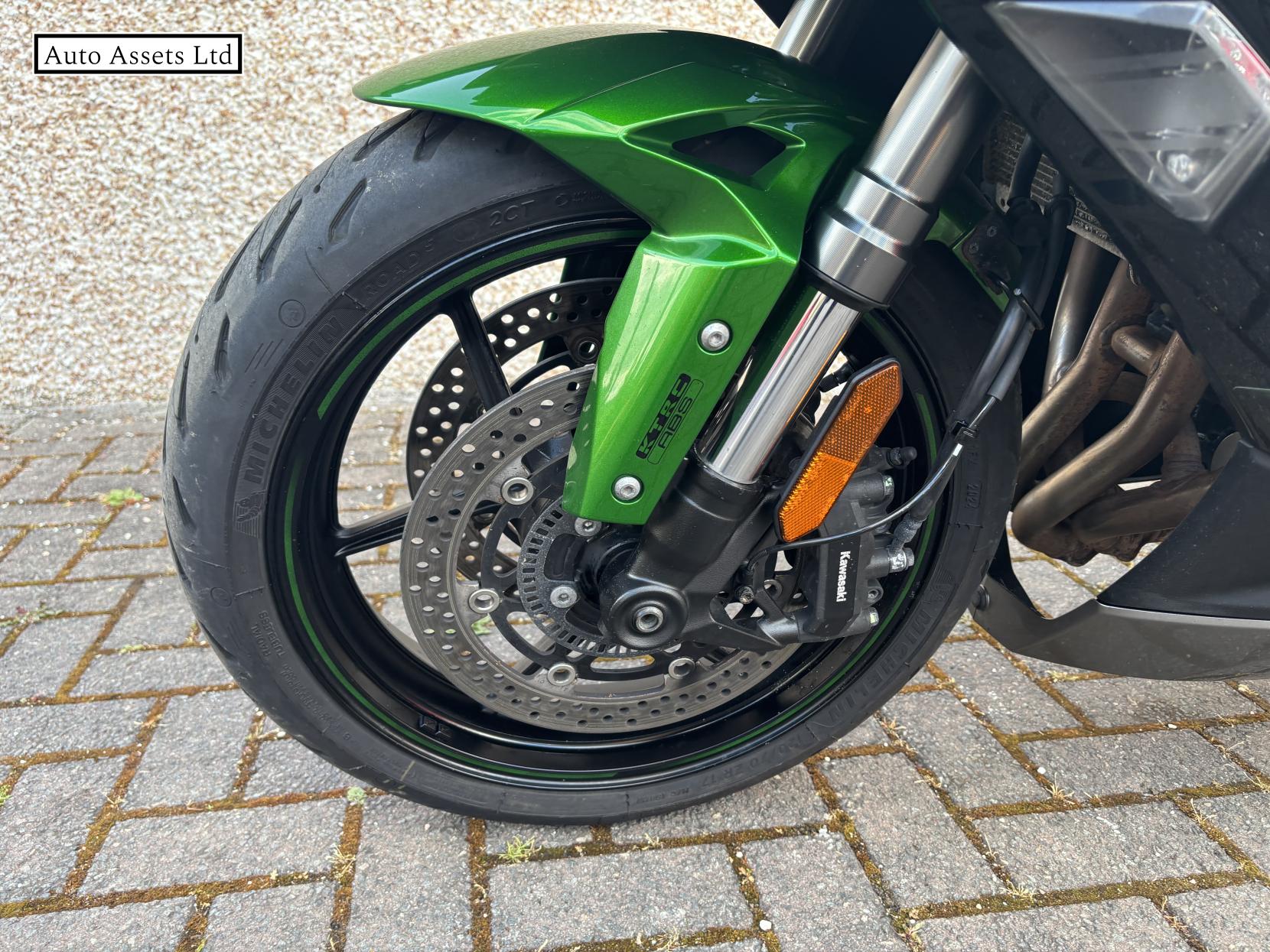 Kawasaki Ninja 1000SX 1000 Sports Tourer Petrol Manual Euro 5 (142 ps)