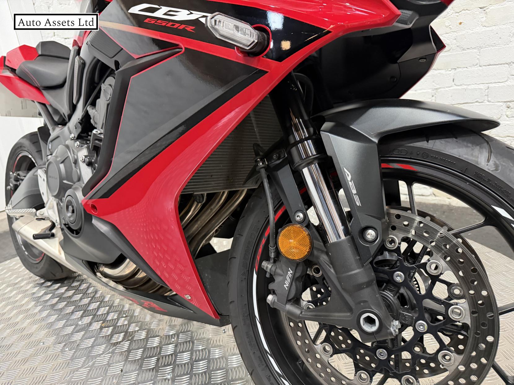 Honda CBR650R 650 Super Sports Petrol Manual Euro 5 (95 ps)