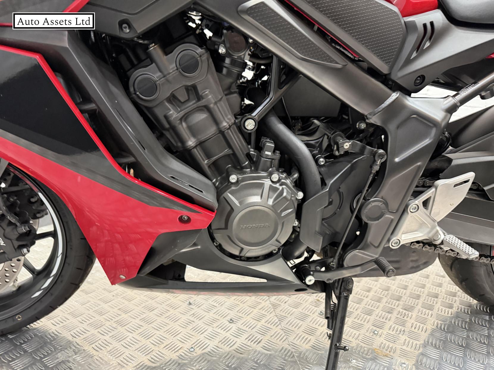 Honda CBR650R 650 Super Sports Petrol Manual Euro 5 (95 ps)