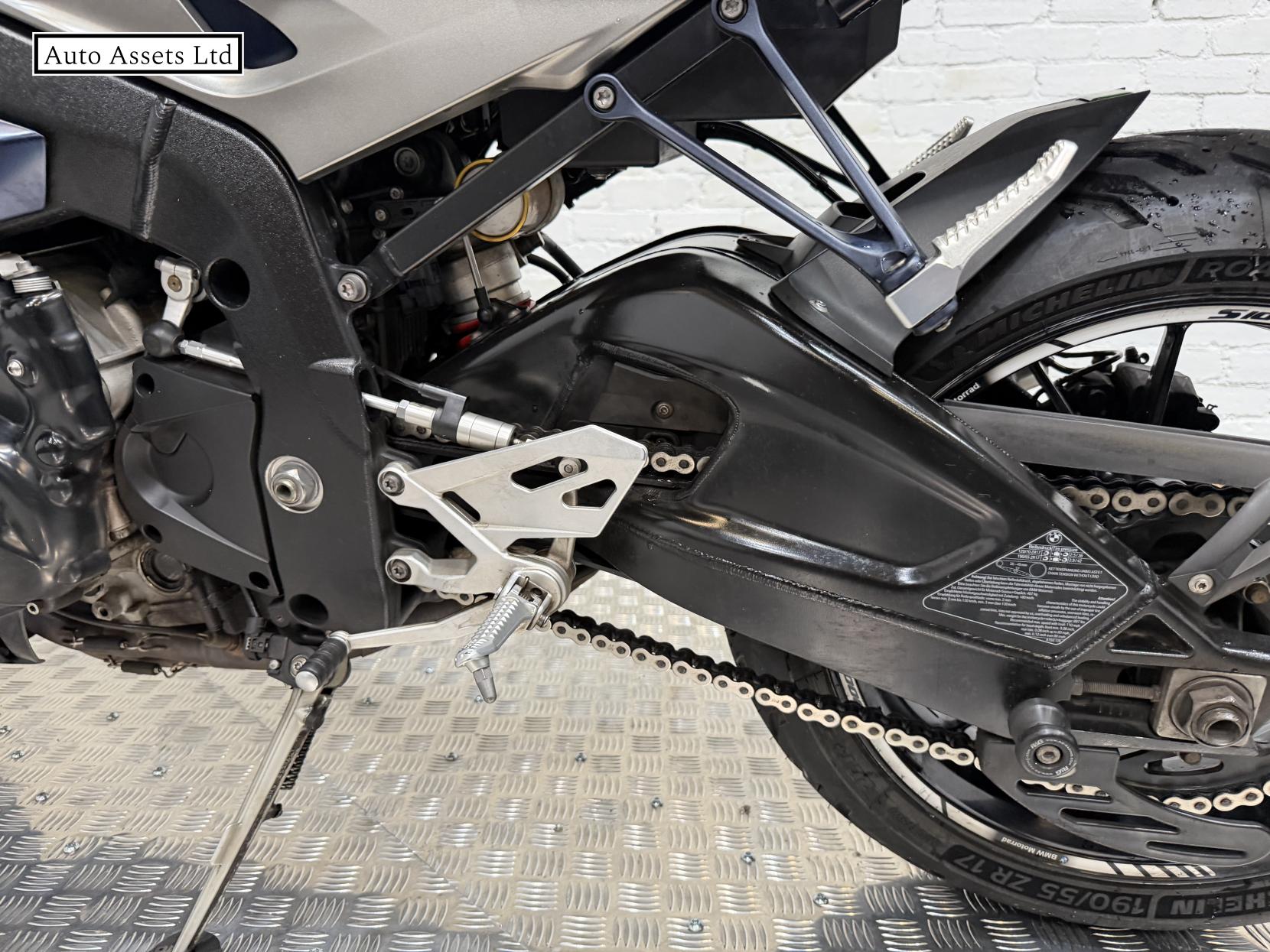 BMW S 1000 R 1000 Naked Petrol Manual (160 ps)