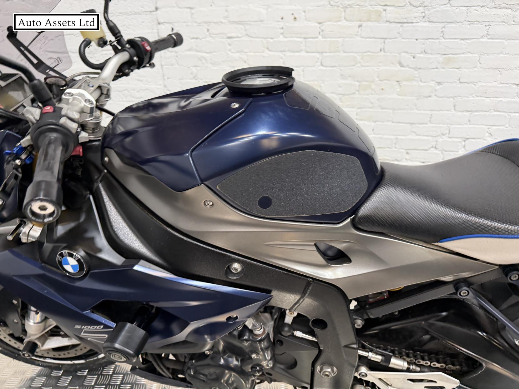 BMW S 1000 R 1000 Naked Petrol Manual (160 ps)