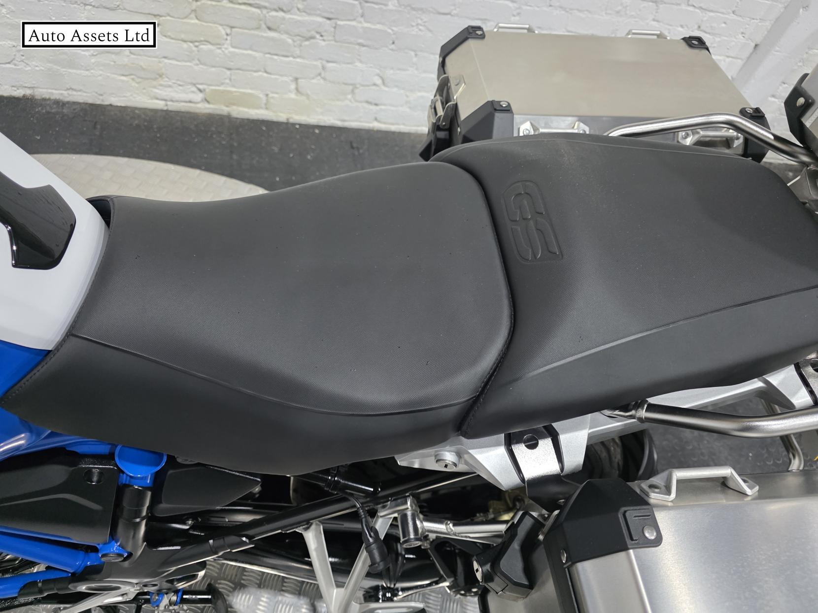 BMW R 1200 GS Adventure 1200 Rallye TE Adventure Petrol Manual Euro 4 (125 ps)