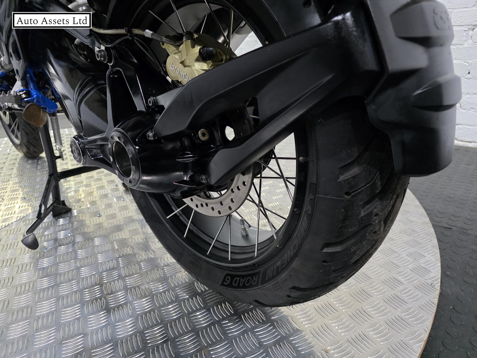 BMW R 1200 GS Adventure 1200 Rallye TE Adventure Petrol Manual Euro 4 (125 ps)