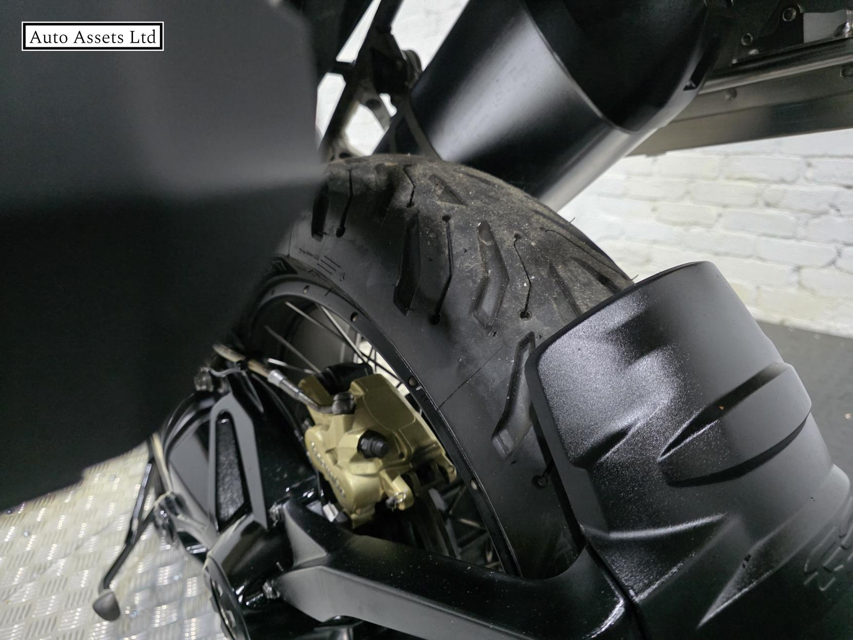 BMW R 1200 GS Adventure 1200 Rallye TE Adventure Petrol Manual Euro 4 (125 ps)