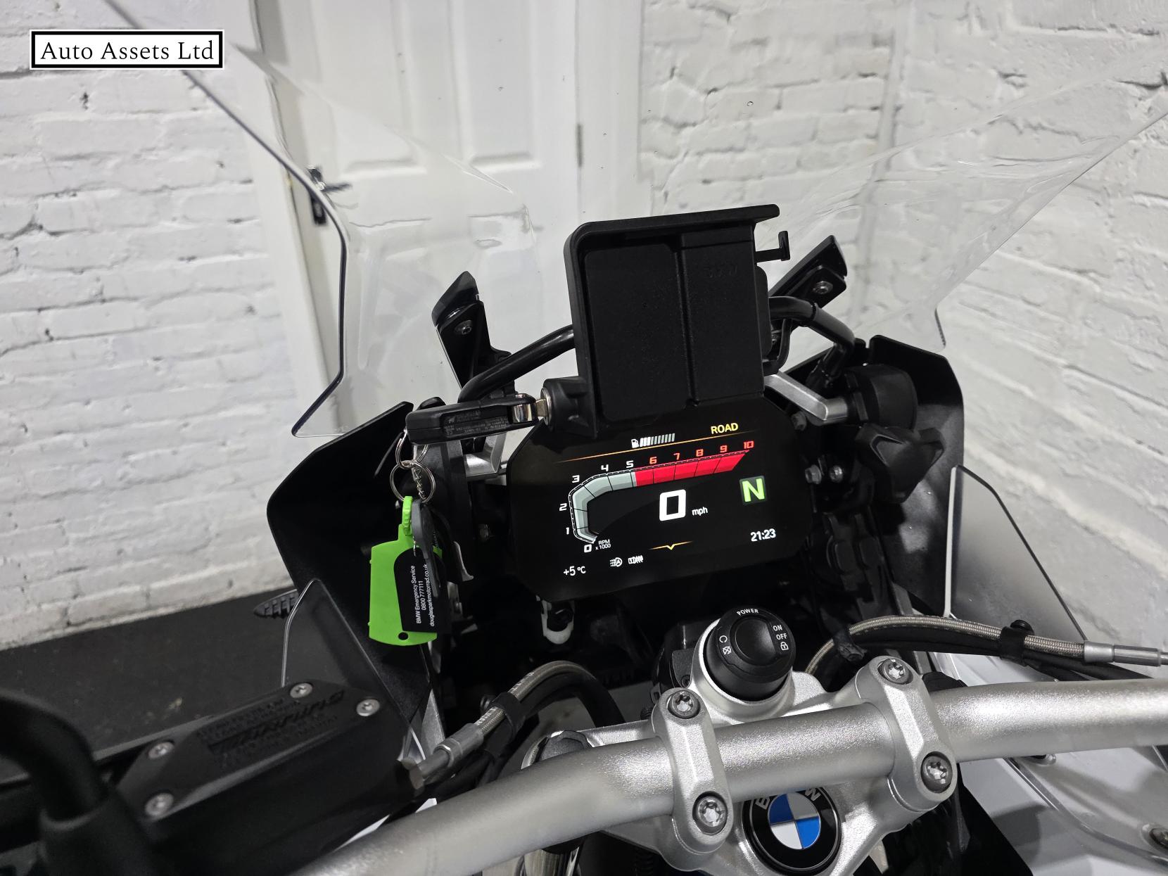 BMW R 1200 GS Adventure 1200 Rallye TE Adventure Petrol Manual Euro 4 (125 ps)