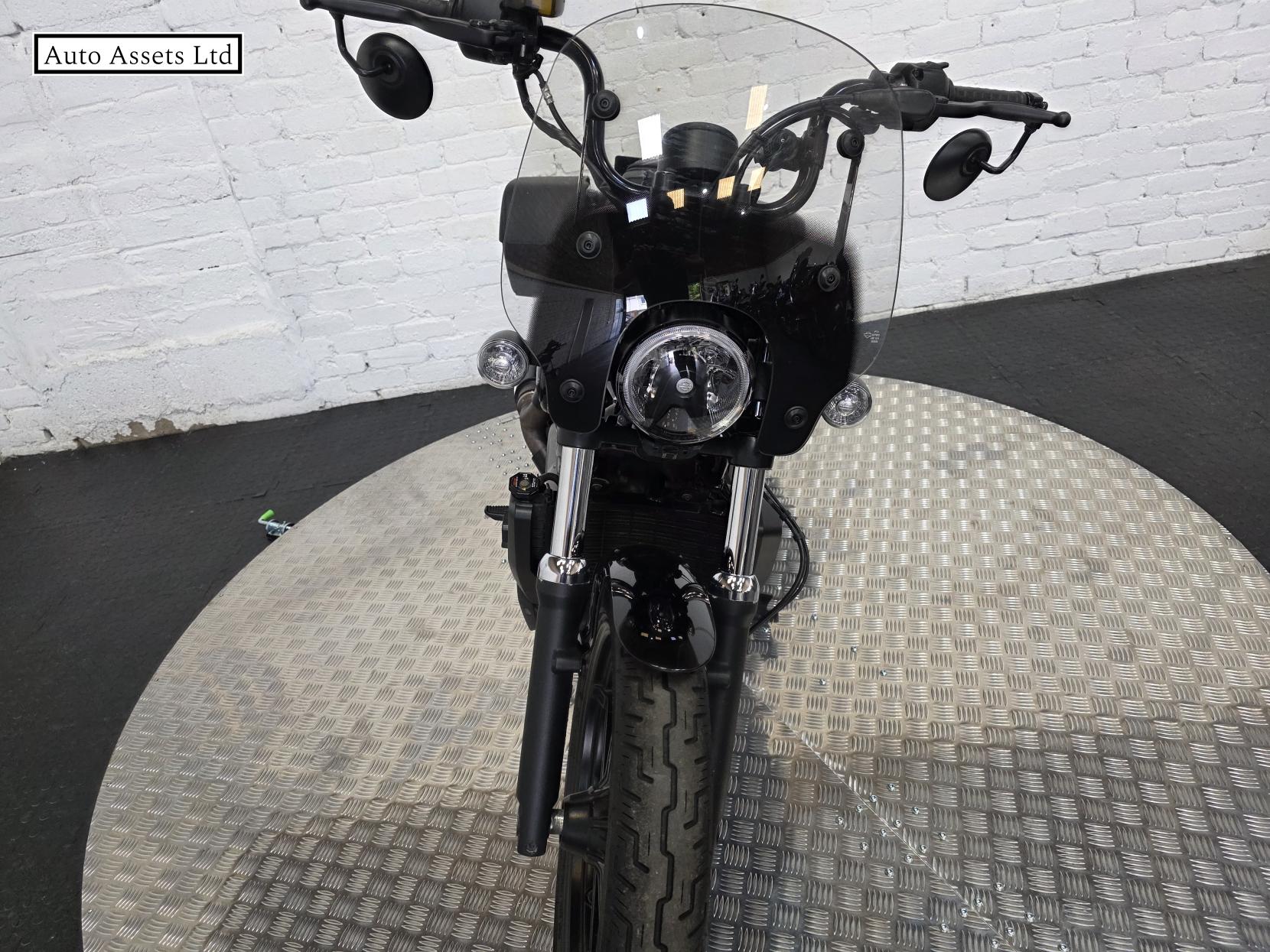 Harley-Davidson Sportster 975 RH975 Nightster Custom Cruiser Petrol Manual Euro 5 (89 ps)