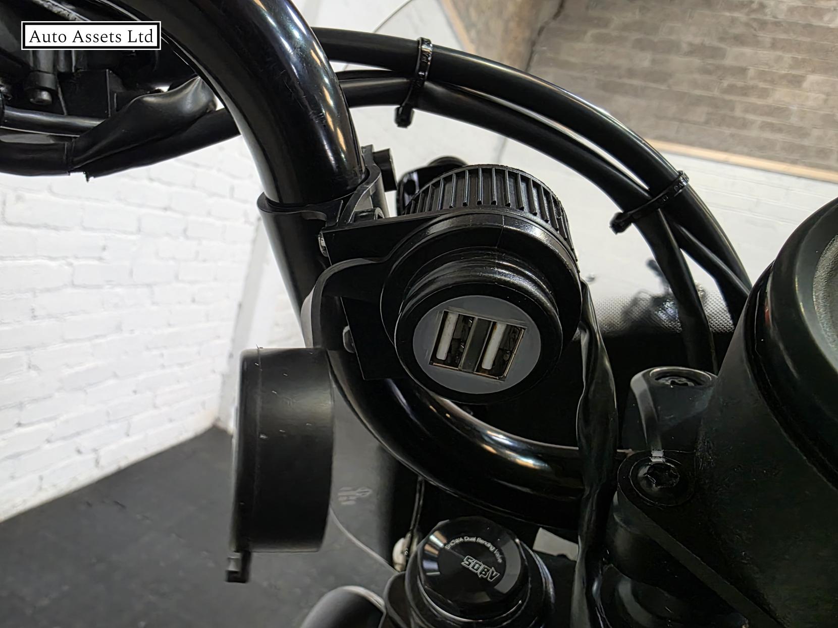 Harley-Davidson Sportster 975 RH975 Nightster Custom Cruiser Petrol Manual Euro 5 (89 ps)