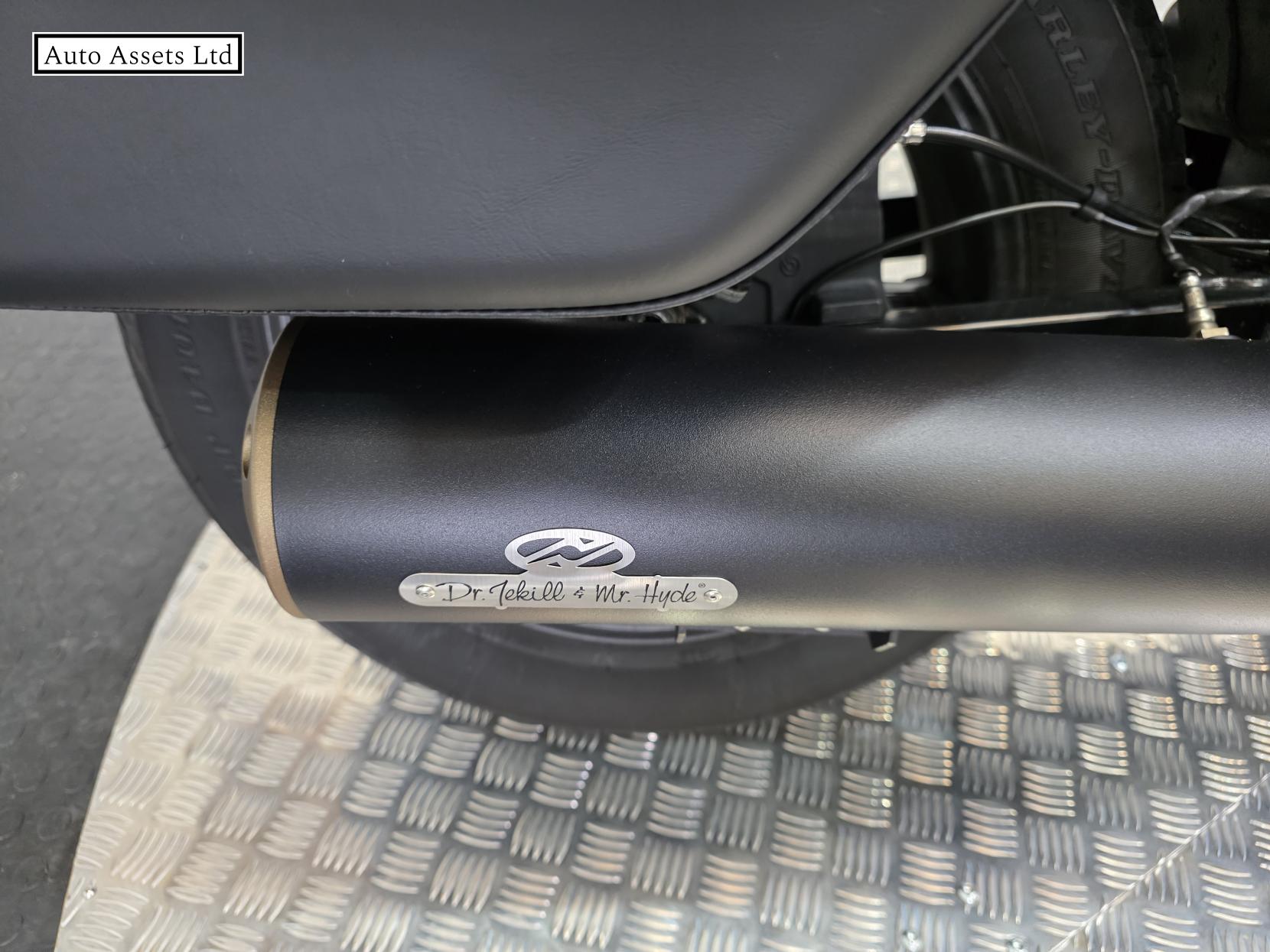 Harley-Davidson Sportster 975 RH975 Nightster Custom Cruiser Petrol Manual Euro 5 (89 ps)