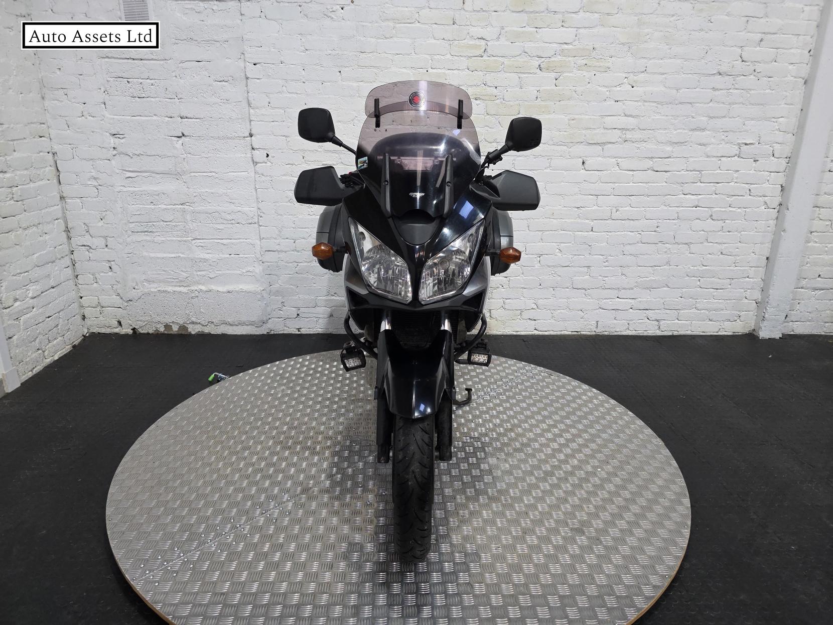 Suzuki V-Strom 650 650 GT Adventure Petrol Manual (66 ps)