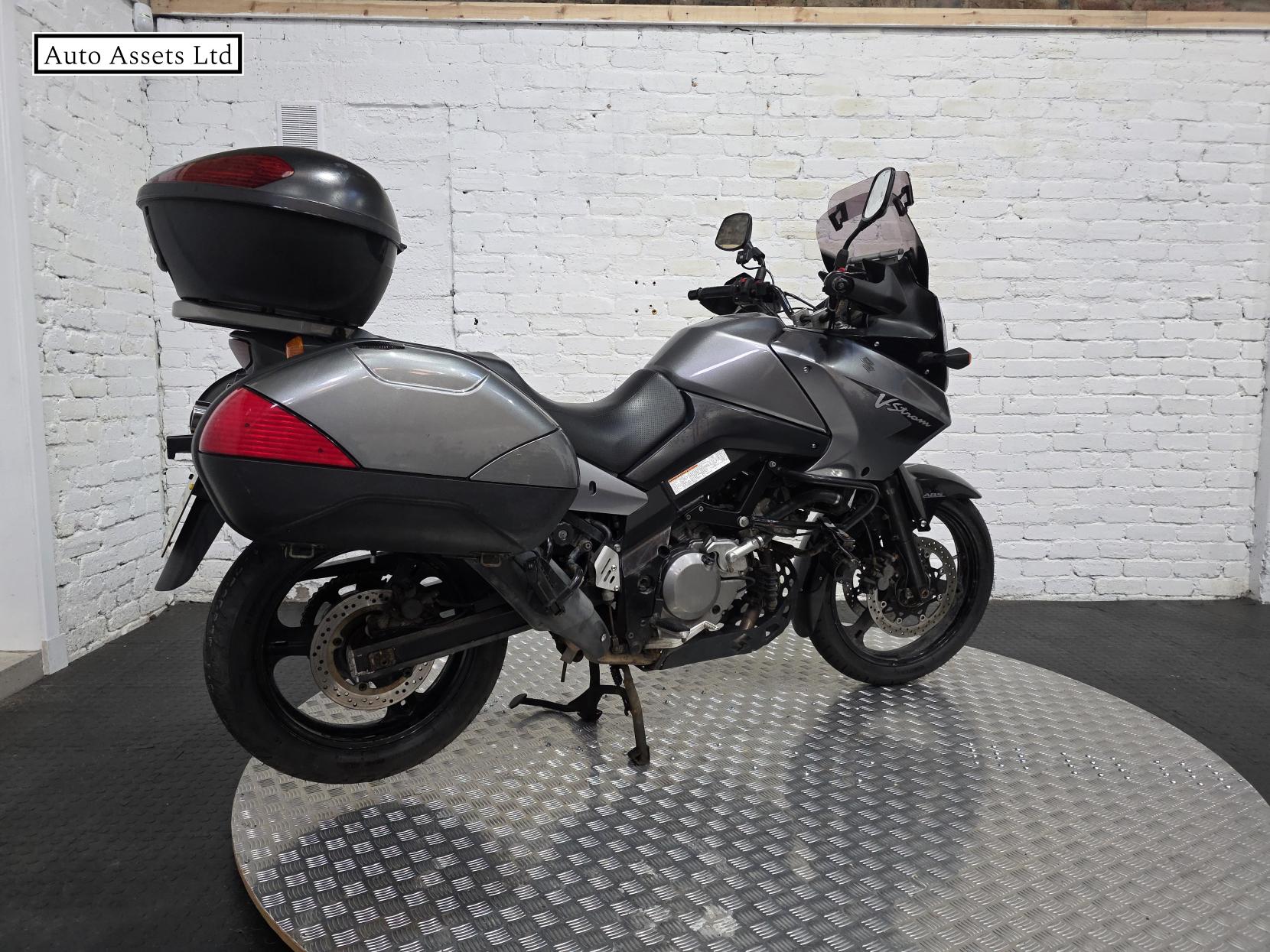 Suzuki V-Strom 650 650 GT Adventure Petrol Manual (66 ps)