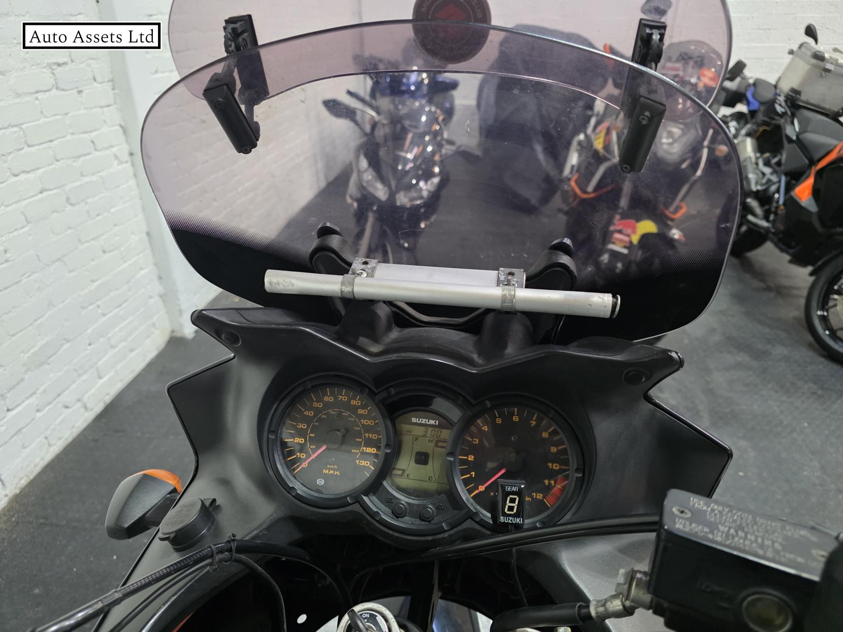 Suzuki V-Strom 650 650 GT Adventure Petrol Manual (66 ps)