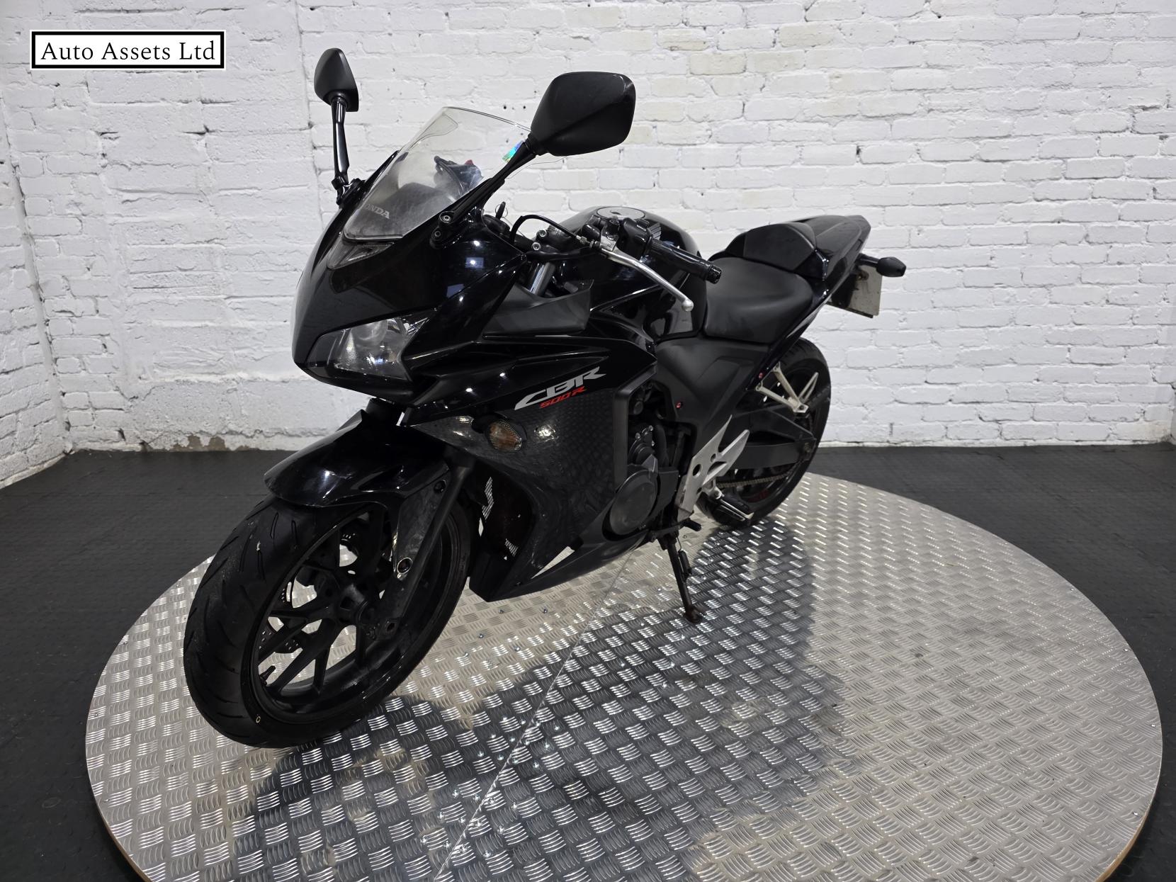 Honda CBR500R 500 Super Sports Petrol Manual (48 ps)