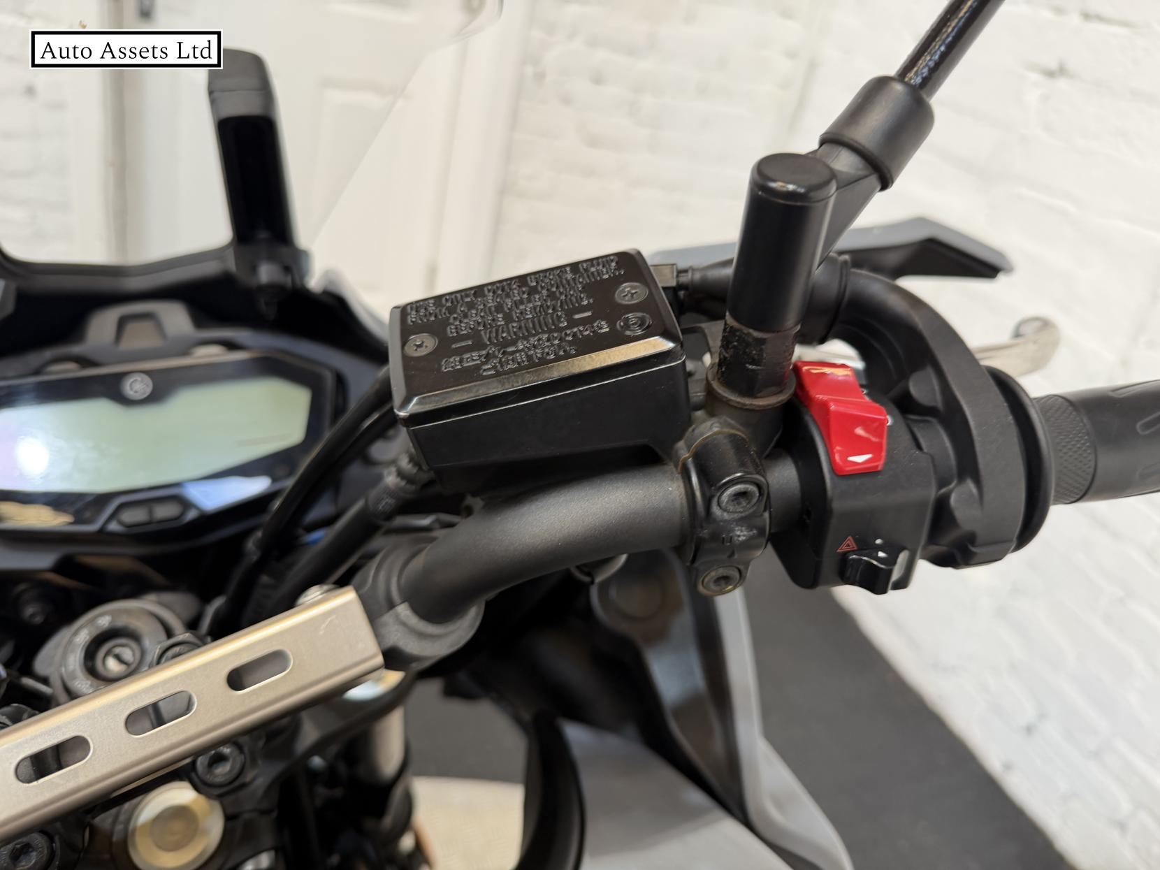 Yamaha TRACER 700 700 Adventure Petrol Manual Euro 4 (74 ps)