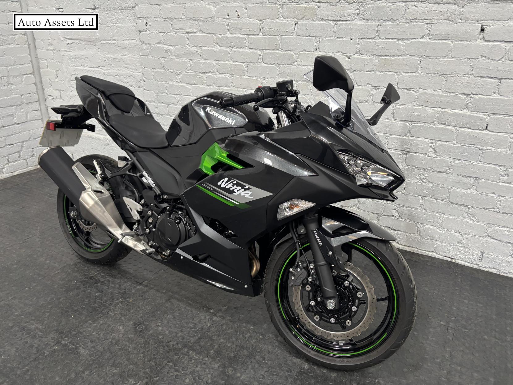 Kawasaki Ninja 400 400 Super Sports Petrol Manual Euro 5 (45 ps)