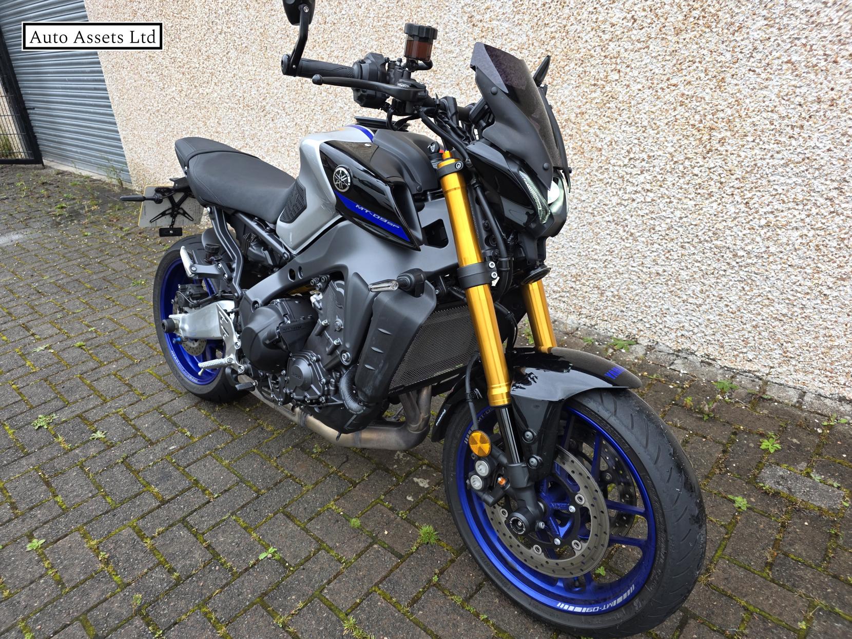 Yamaha MT-09 900 SP Hyper-naked Petrol Manual Euro 5 (119 ps)