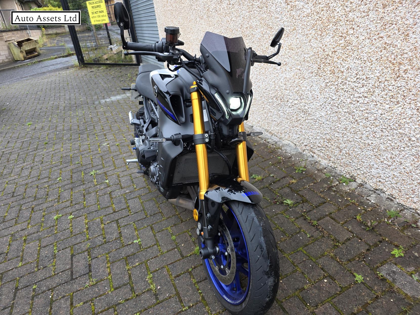 Yamaha MT-09 900 SP Hyper-naked Petrol Manual Euro 5 (119 ps)