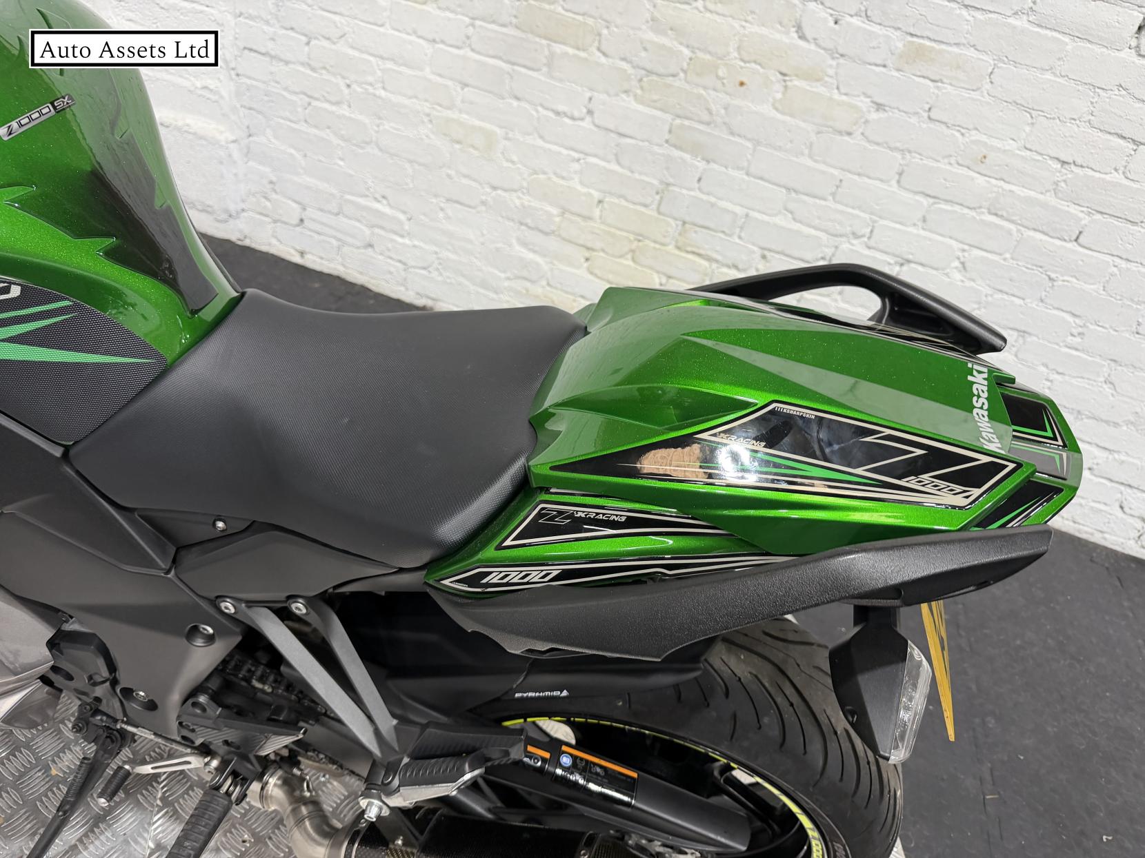Kawasaki Z1000 SX 1000 Sports Tourer Petrol Manual Euro 4 (142 ps)