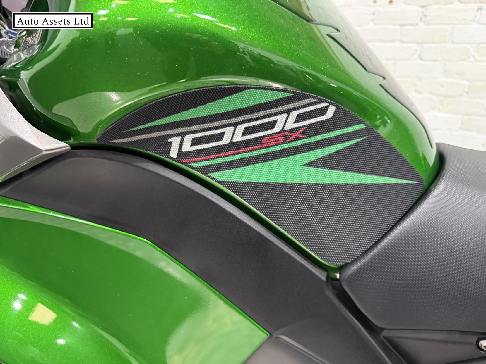 Kawasaki Z1000 SX 1000 Sports Tourer Petrol Manual Euro 4 (142 ps)