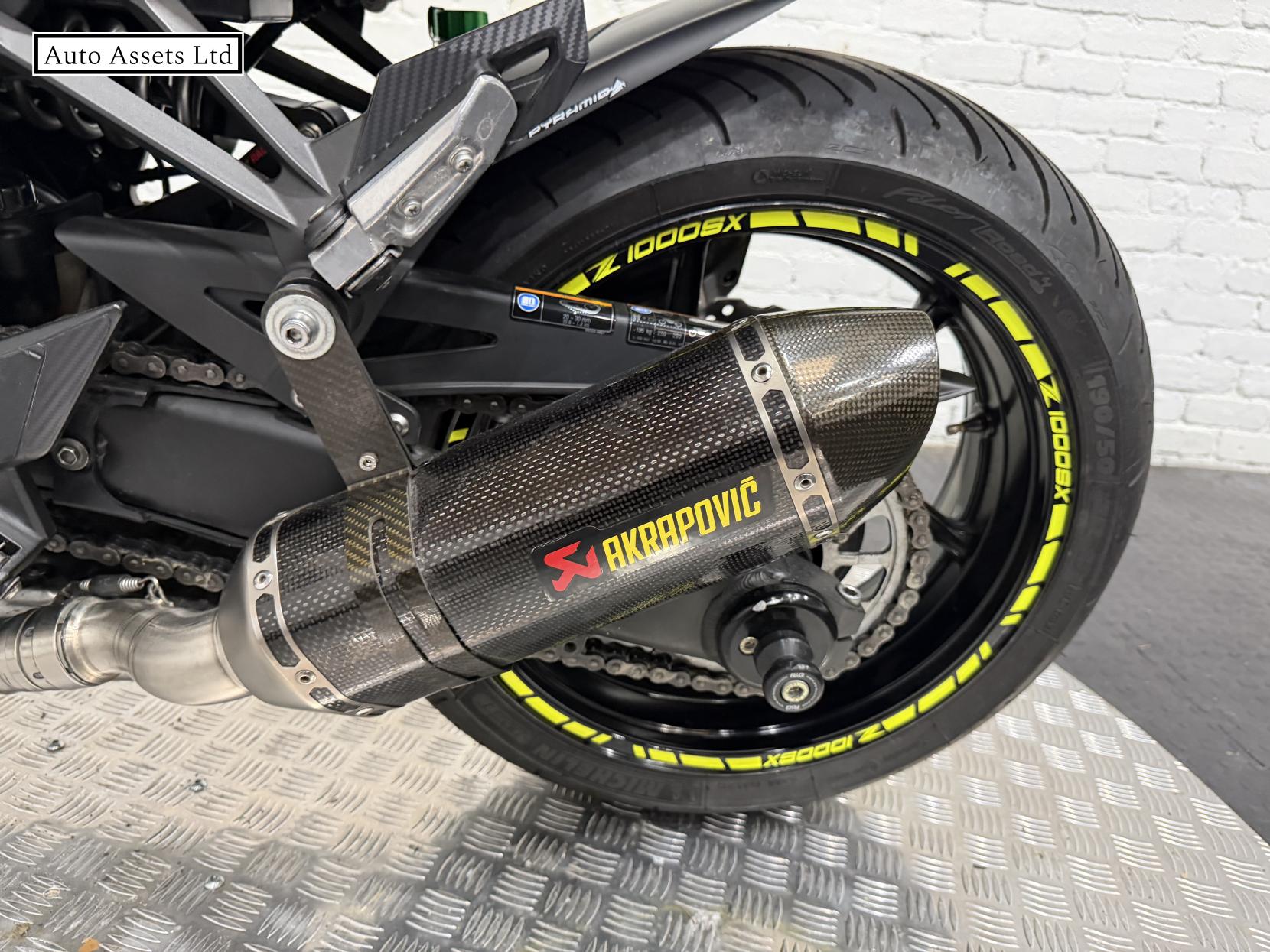 Kawasaki Z1000 SX 1000 Sports Tourer Petrol Manual Euro 4 (142 ps)