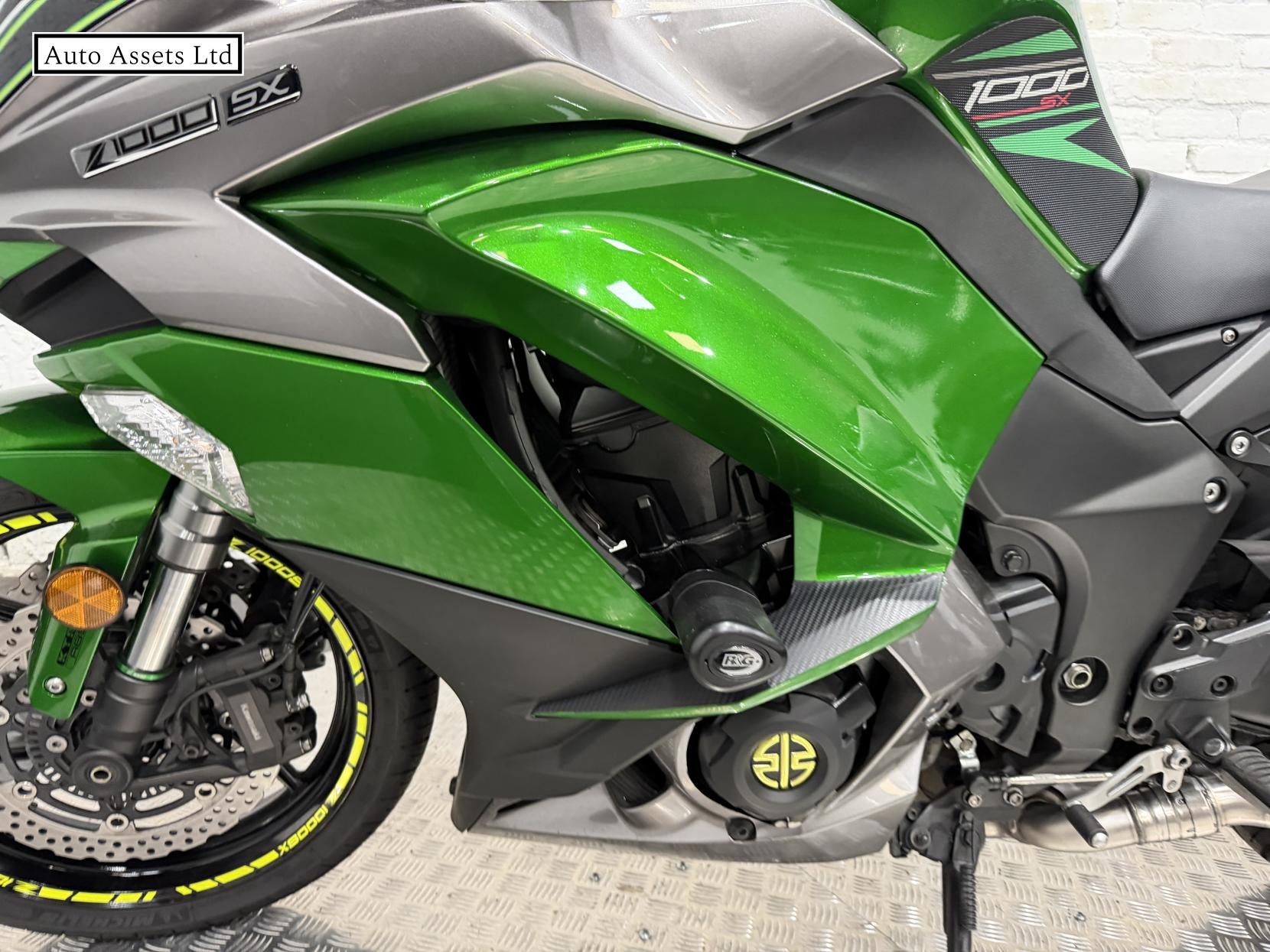 Kawasaki Z1000 SX 1000 Sports Tourer Petrol Manual Euro 4 (142 ps)