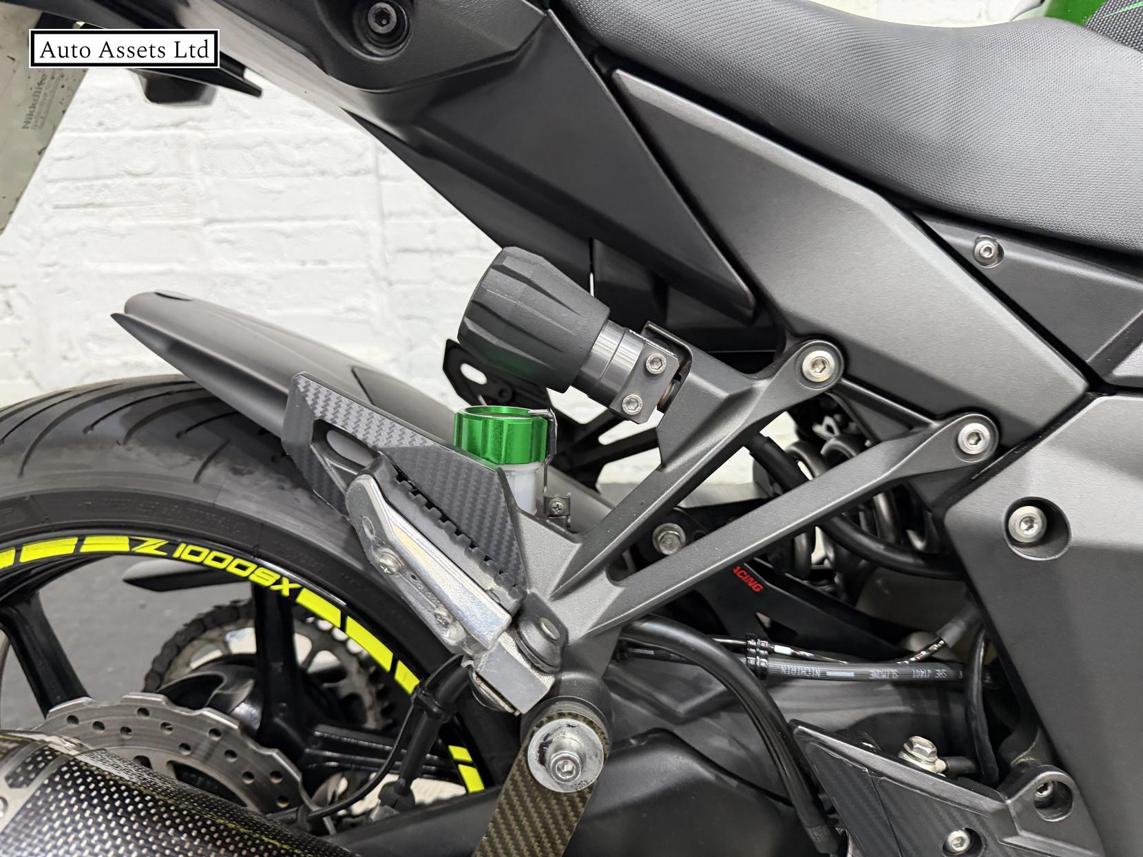 Kawasaki Z1000 SX 1000 Sports Tourer Petrol Manual Euro 4 (142 ps)