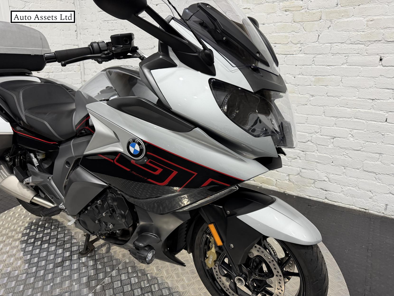 BMW K 1600 GT 1600 Sport Tourer Petrol Manual Euro 4 (160 ps)