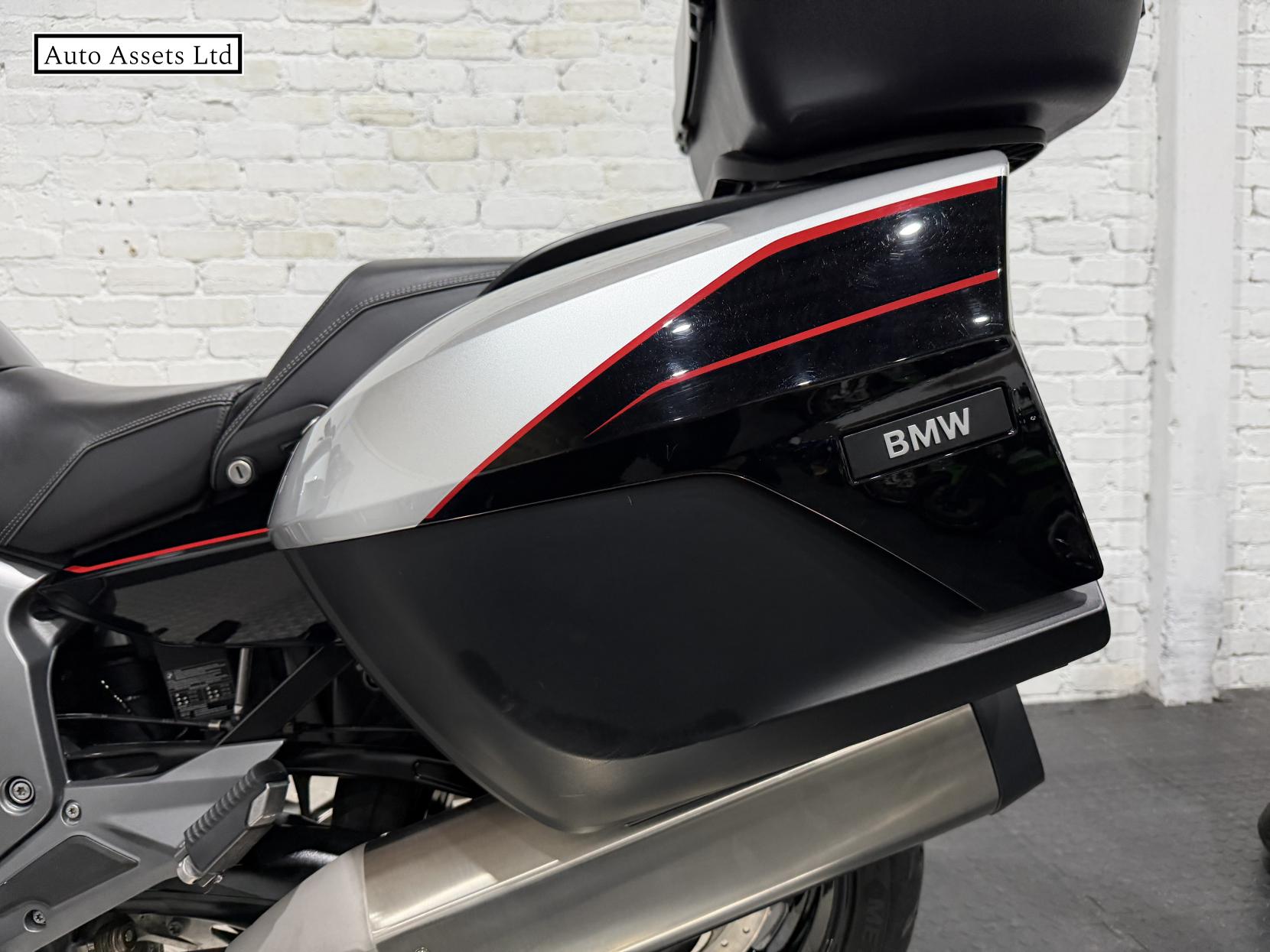 BMW K 1600 GT 1600 Sport Tourer Petrol Manual Euro 4 (160 ps)