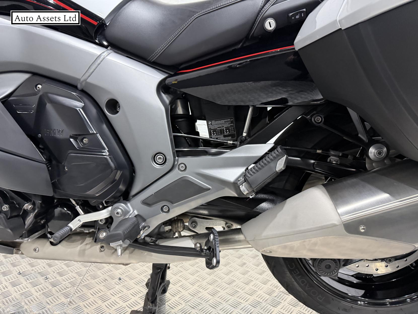 BMW K 1600 GT 1600 Sport Tourer Petrol Manual Euro 4 (160 ps)