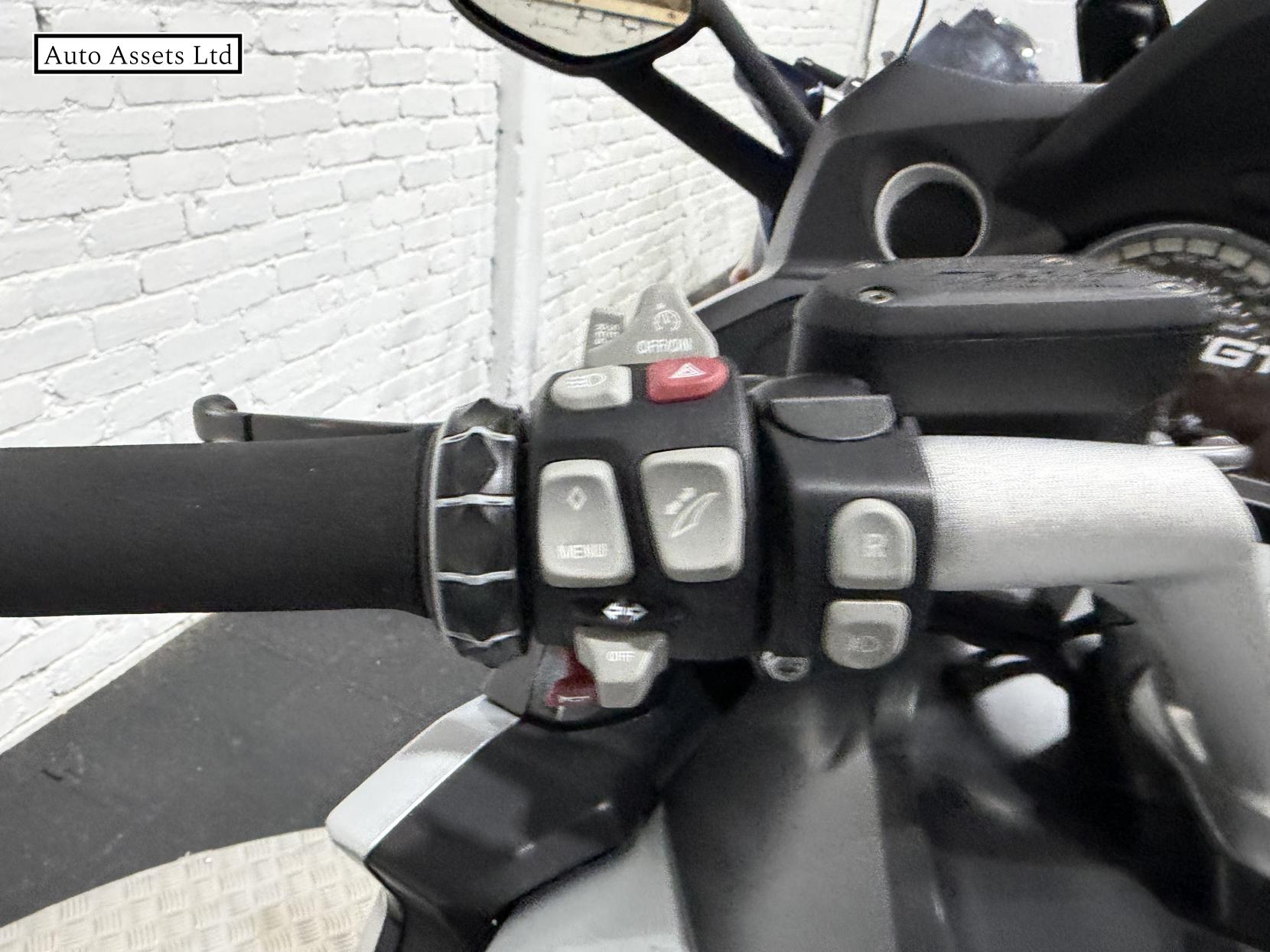 BMW K 1600 GT 1600 Sport Tourer Petrol Manual Euro 4 (160 ps)