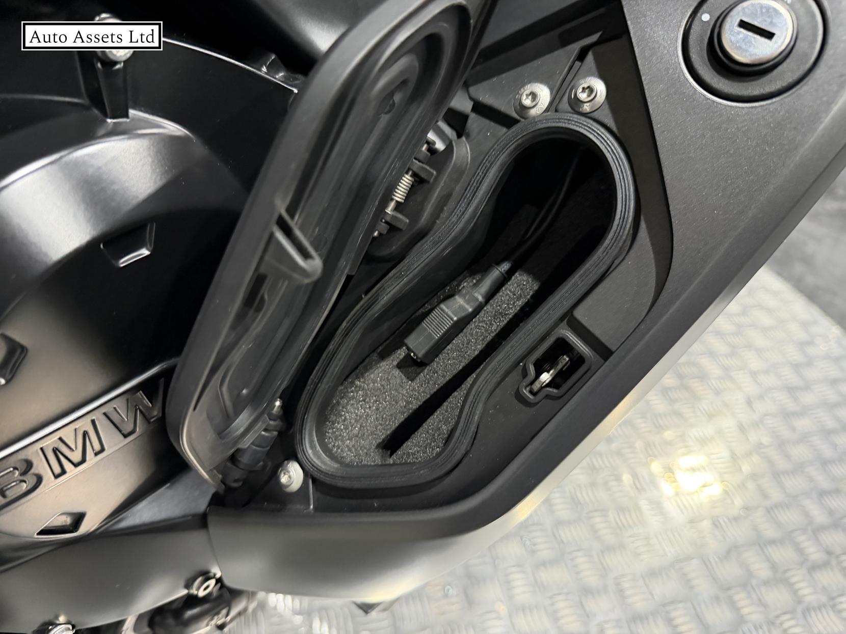 BMW K 1600 GT 1600 Sport Tourer Petrol Manual Euro 4 (160 ps)