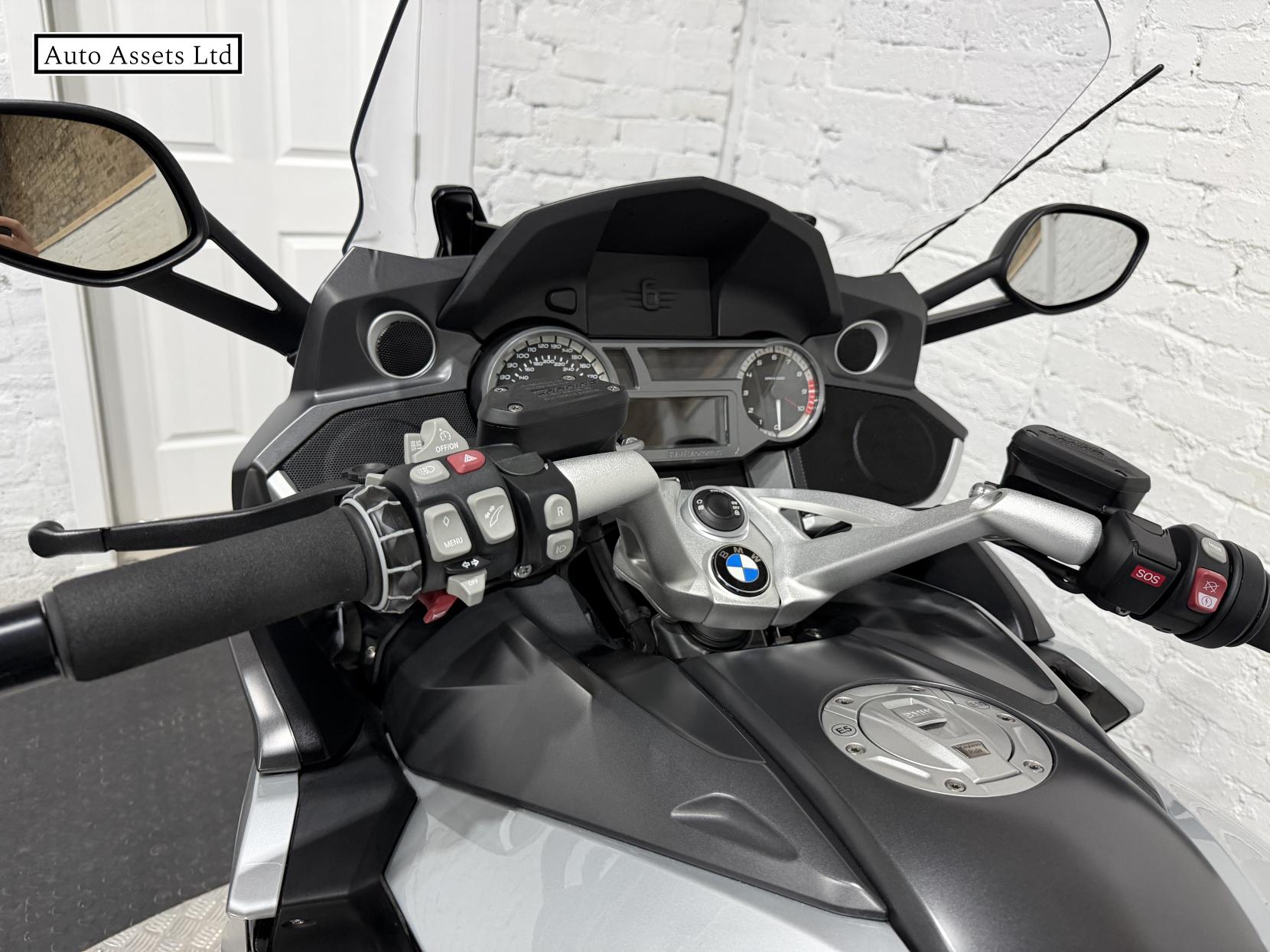 BMW K 1600 GT 1600 Sport Tourer Petrol Manual Euro 4 (160 ps)