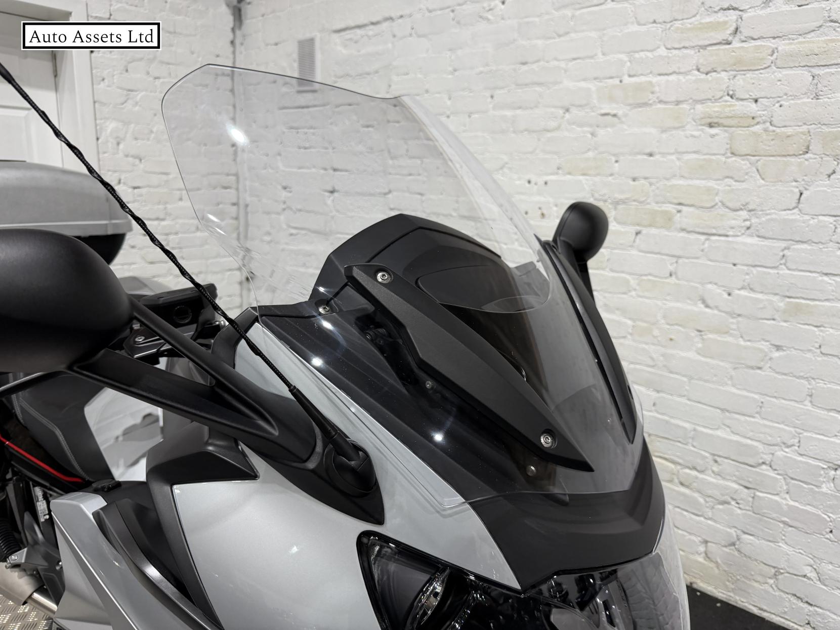 BMW K 1600 GT 1600 Sport Tourer Petrol Manual Euro 4 (160 ps)