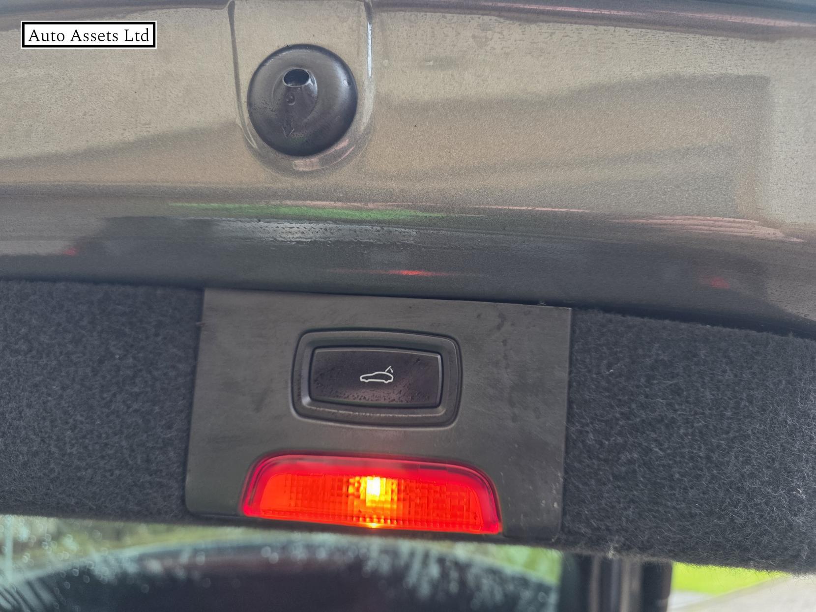 Porsche Cayenne 4.2 TD V8 S SUV 5dr Diesel TiptronicS 4WD Euro 5 (s/s) (382 ps)