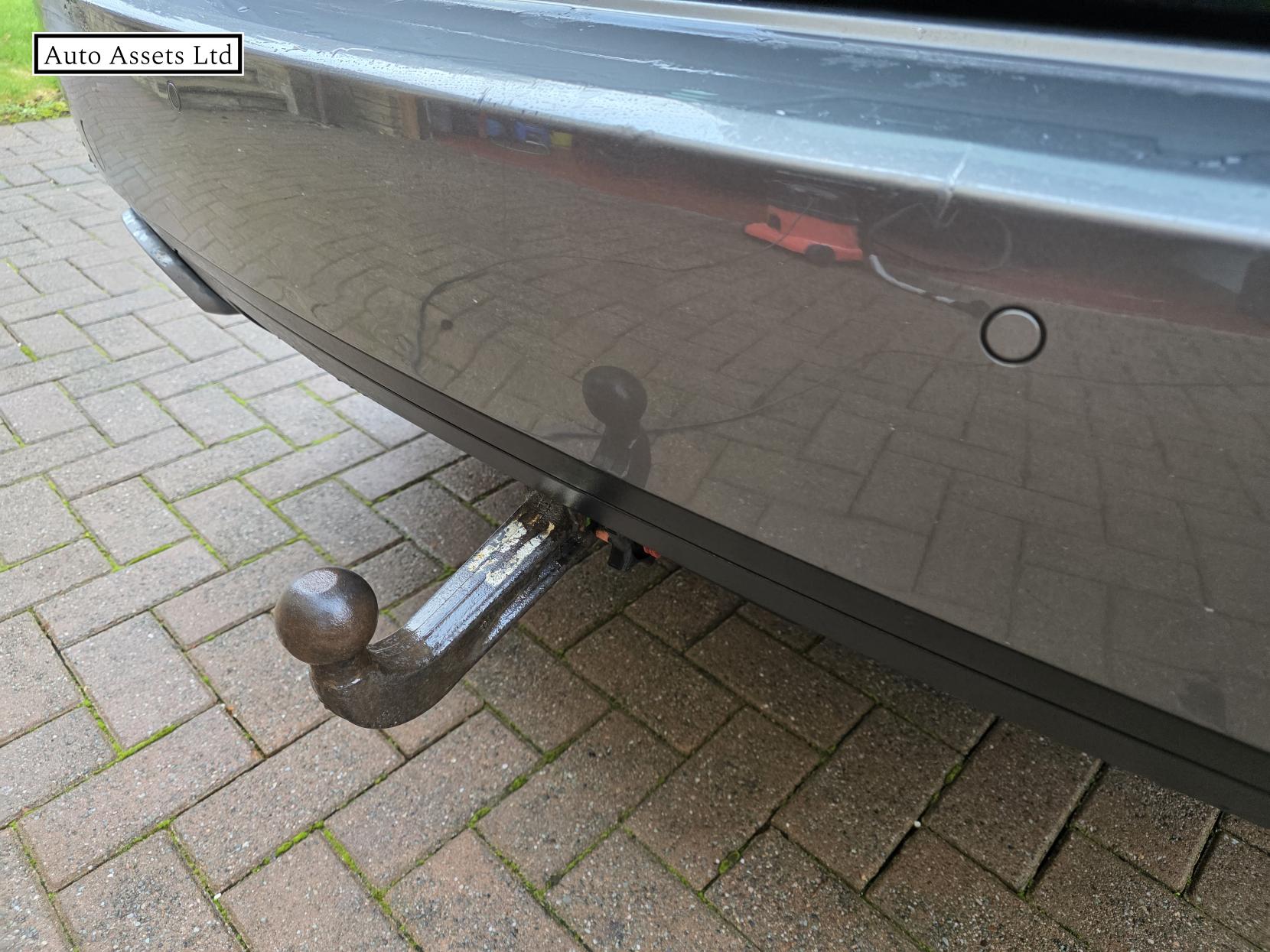 Porsche Cayenne 4.2 TD V8 S SUV 5dr Diesel TiptronicS 4WD Euro 5 (s/s) (382 ps)