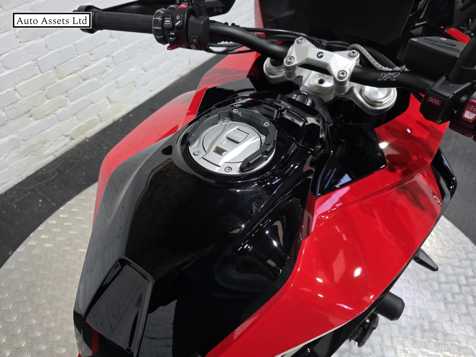 BMW S 1000 XR 1000 TE Sports Tourer Petrol Manual Euro 5 (164 ps)