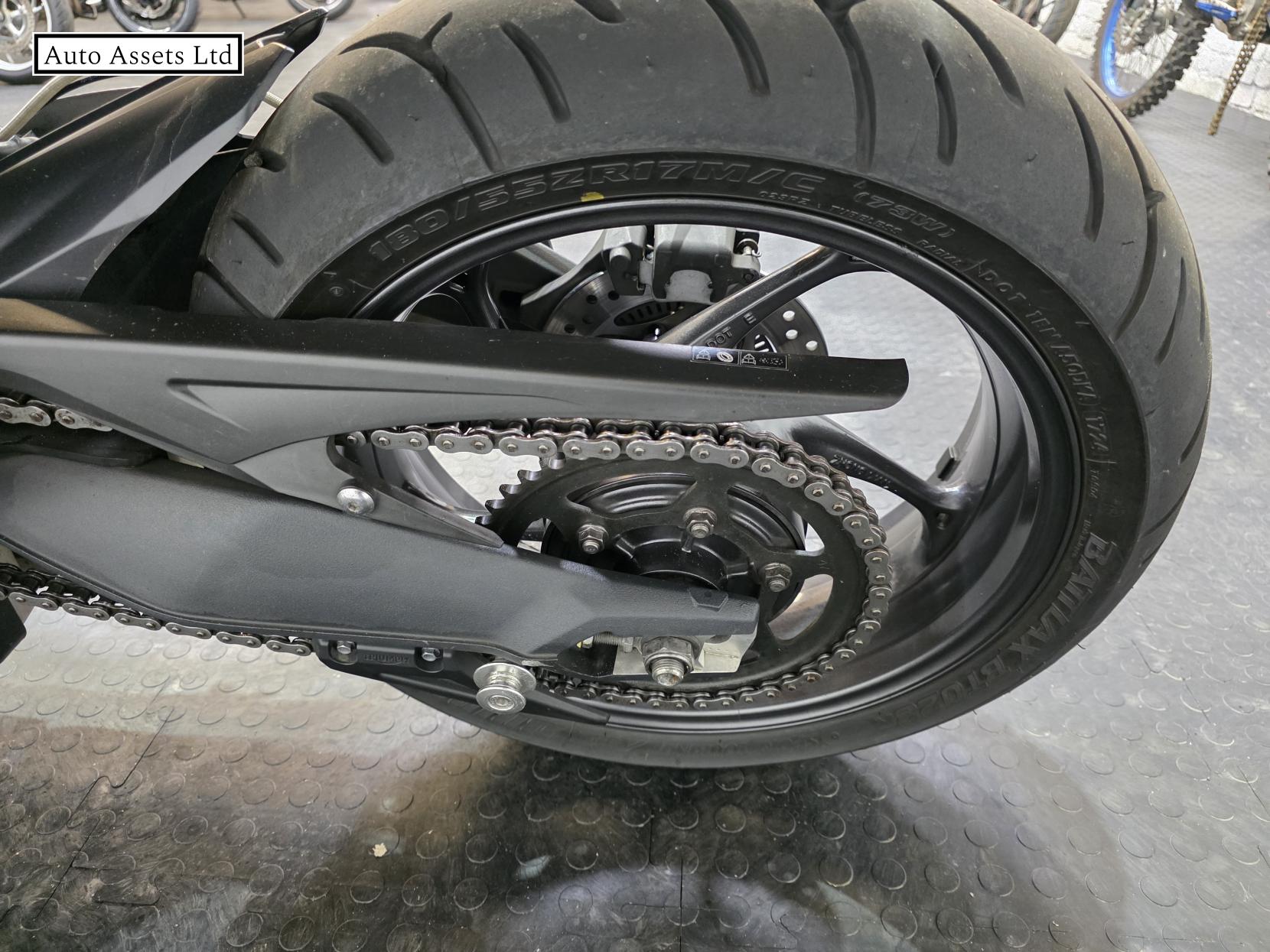 Triumph Street Triple 675 675 R Naked Petrol Manual O ring (106 ps)