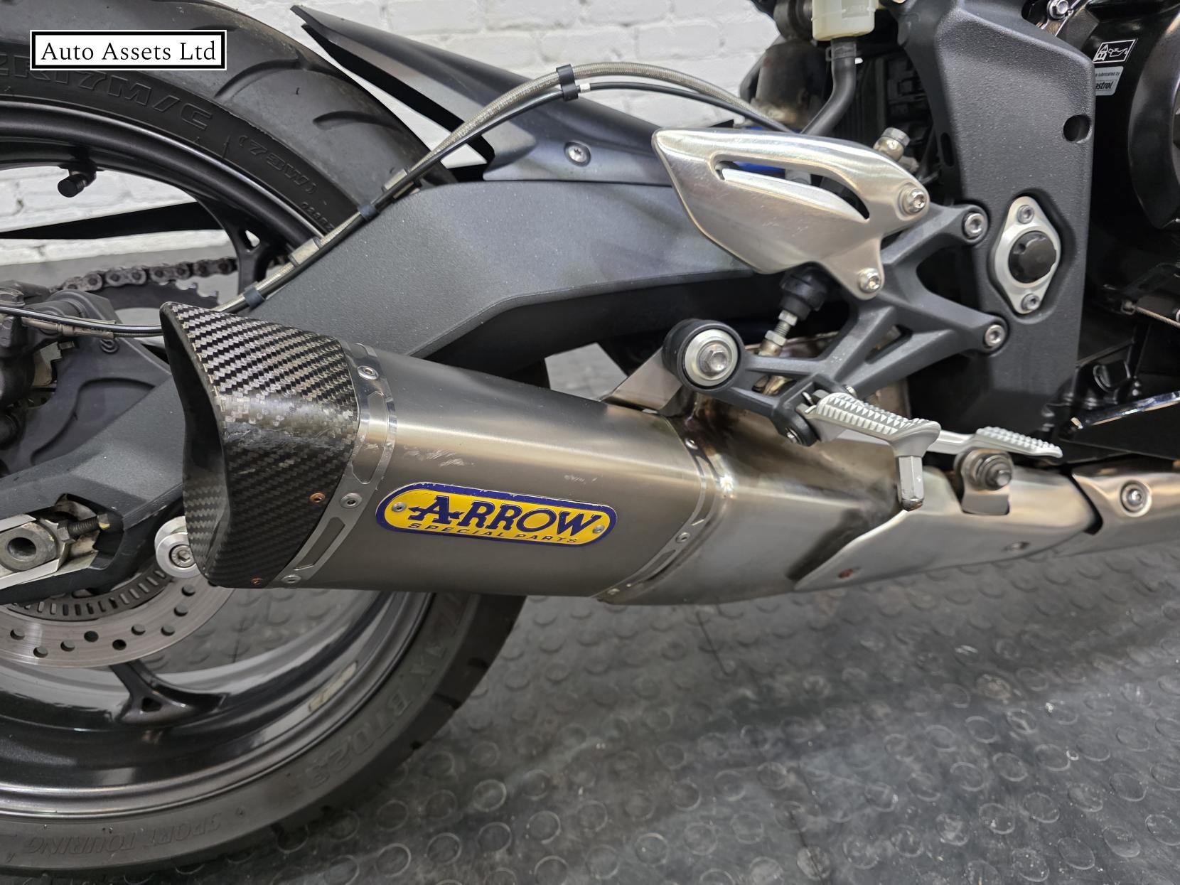 Triumph Street Triple 675 675 R Naked Petrol Manual O ring (106 ps)