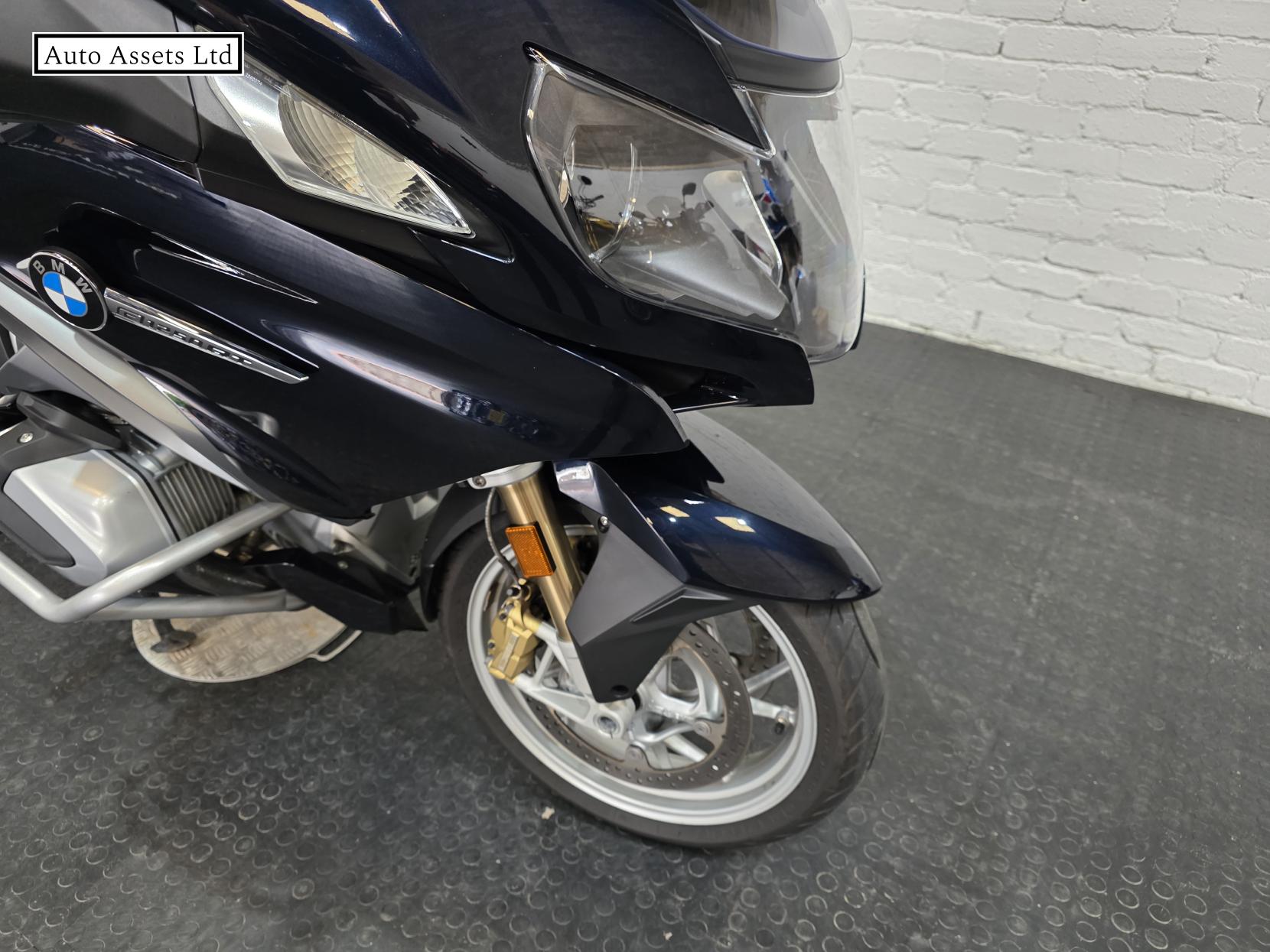 BMW R 1250 RT 1250 LE Tourer Petrol Manual Euro 5 (135 ps)