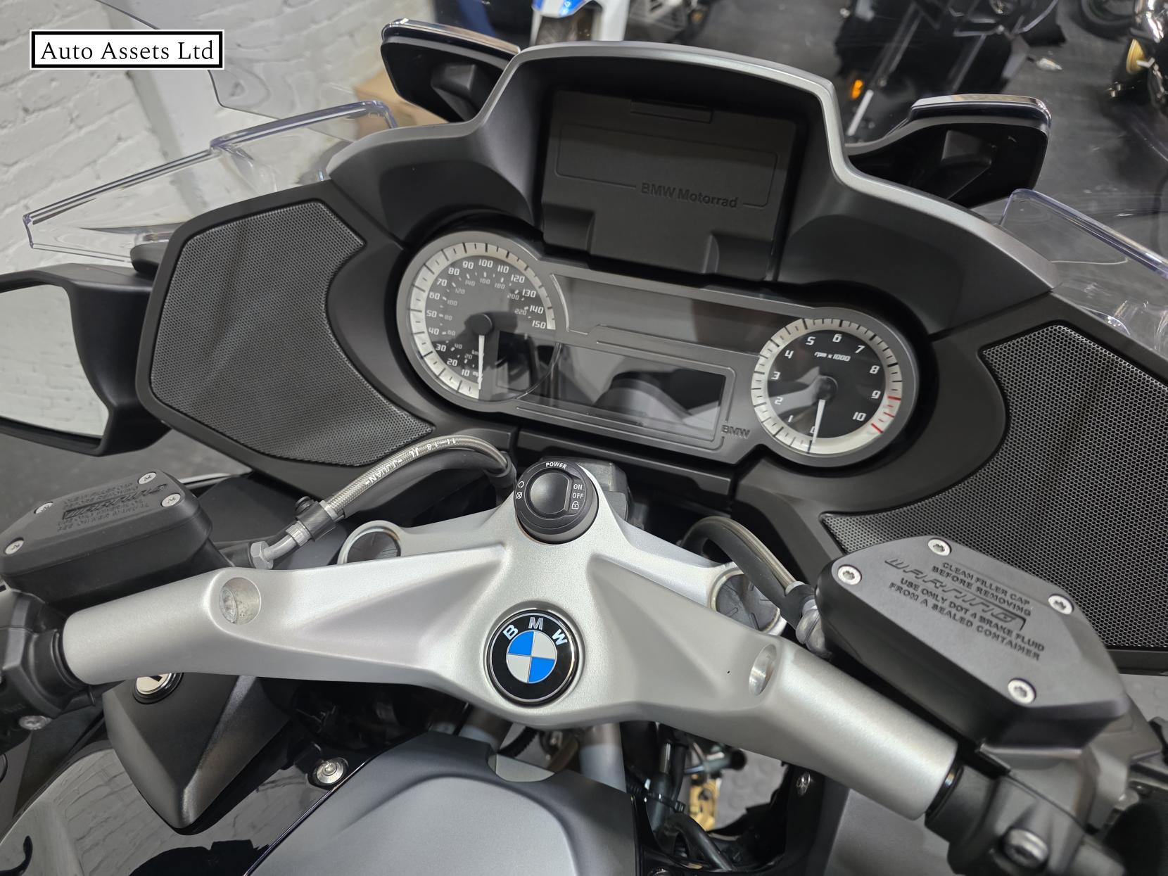 BMW R 1250 RT 1250 LE Tourer Petrol Manual Euro 5 (135 ps)