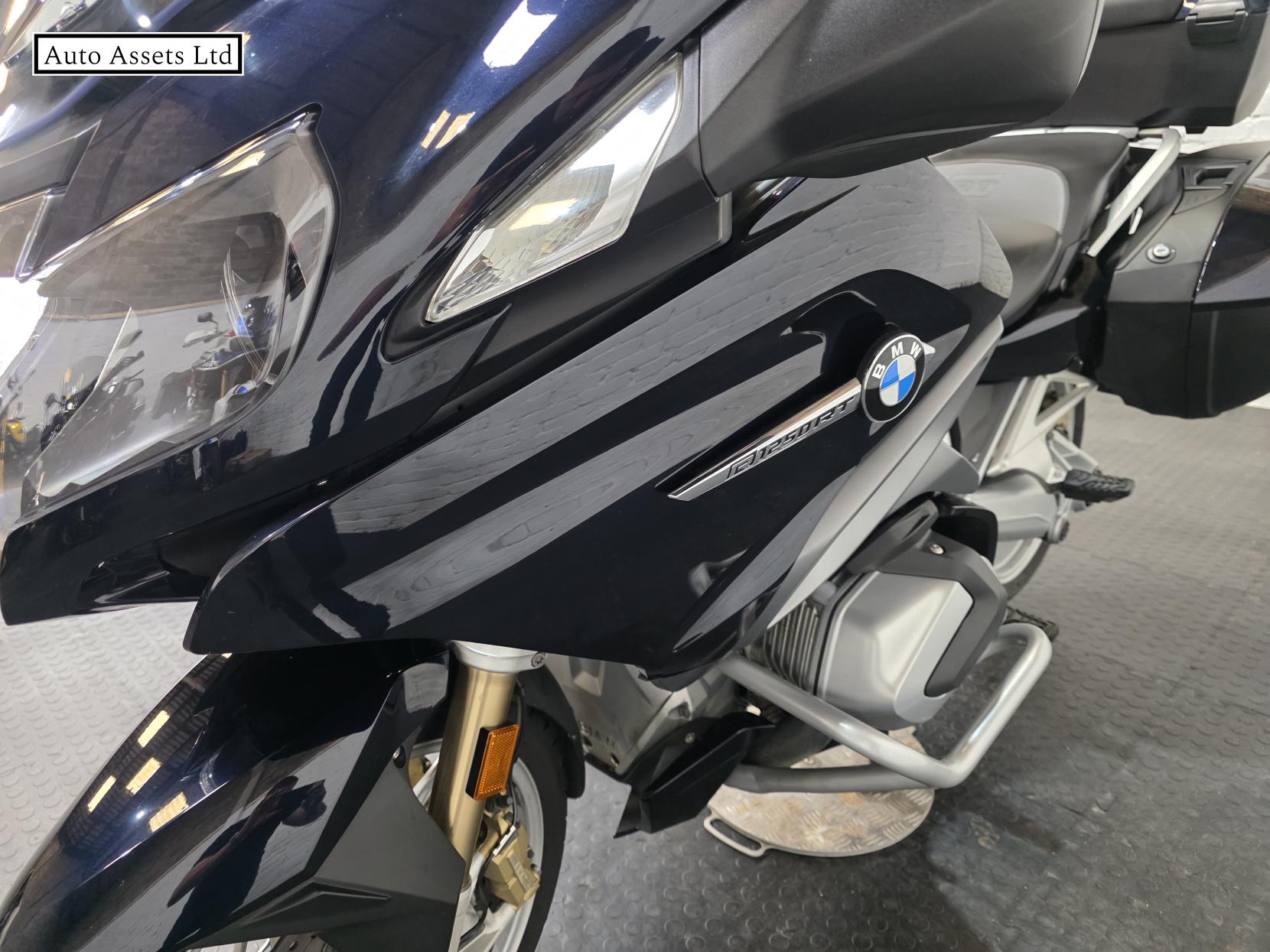 BMW R 1250 RT 1250 LE Tourer Petrol Manual Euro 5 (135 ps)