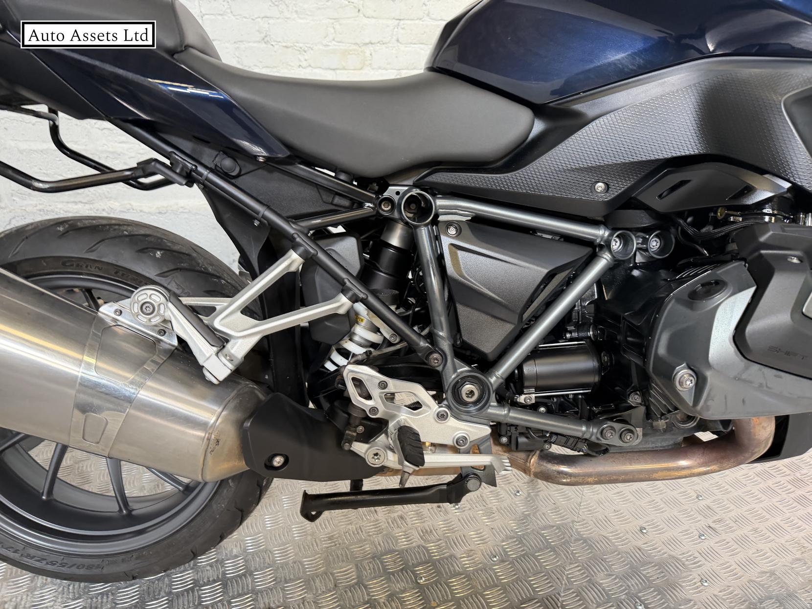 BMW R 1250 R 1250 SE Naked Petrol Manual Euro 5 (136 ps)