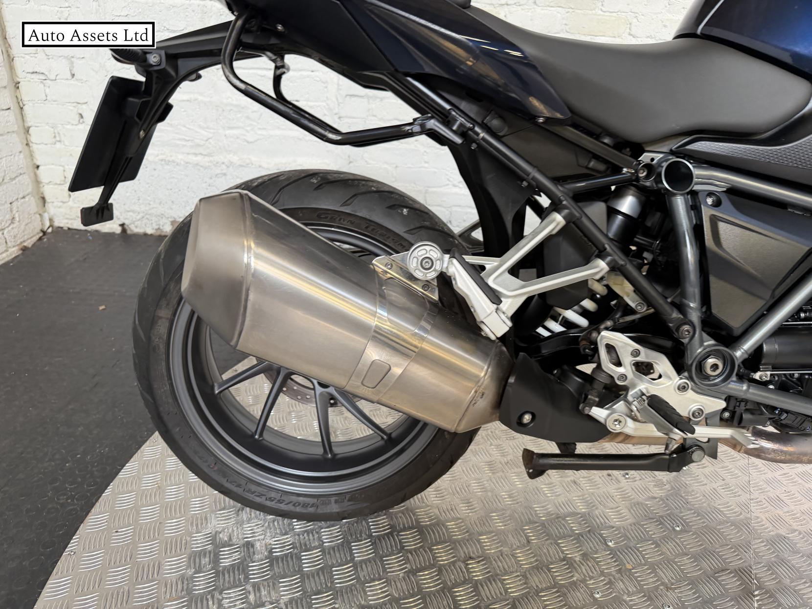 BMW R 1250 R 1250 SE Naked Petrol Manual Euro 5 (136 ps)