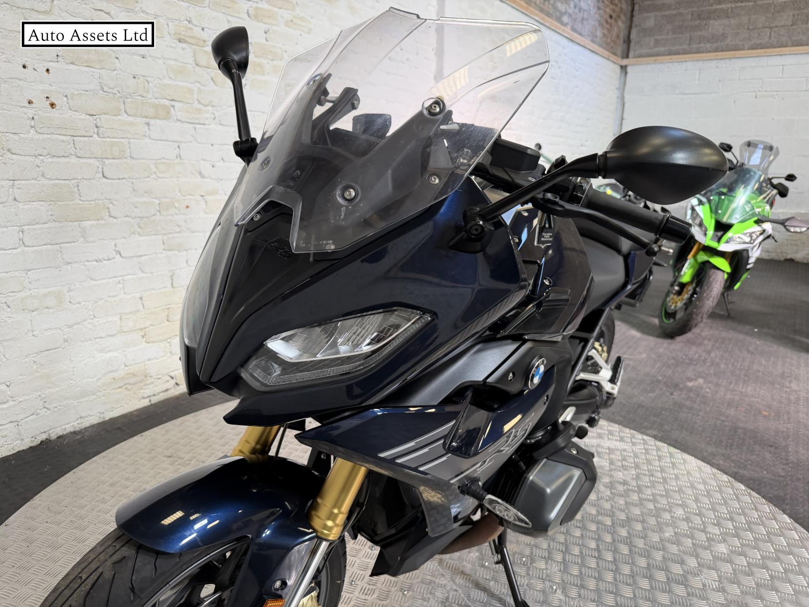 BMW R 1250 R 1250 SE Naked Petrol Manual Euro 5 (136 ps)