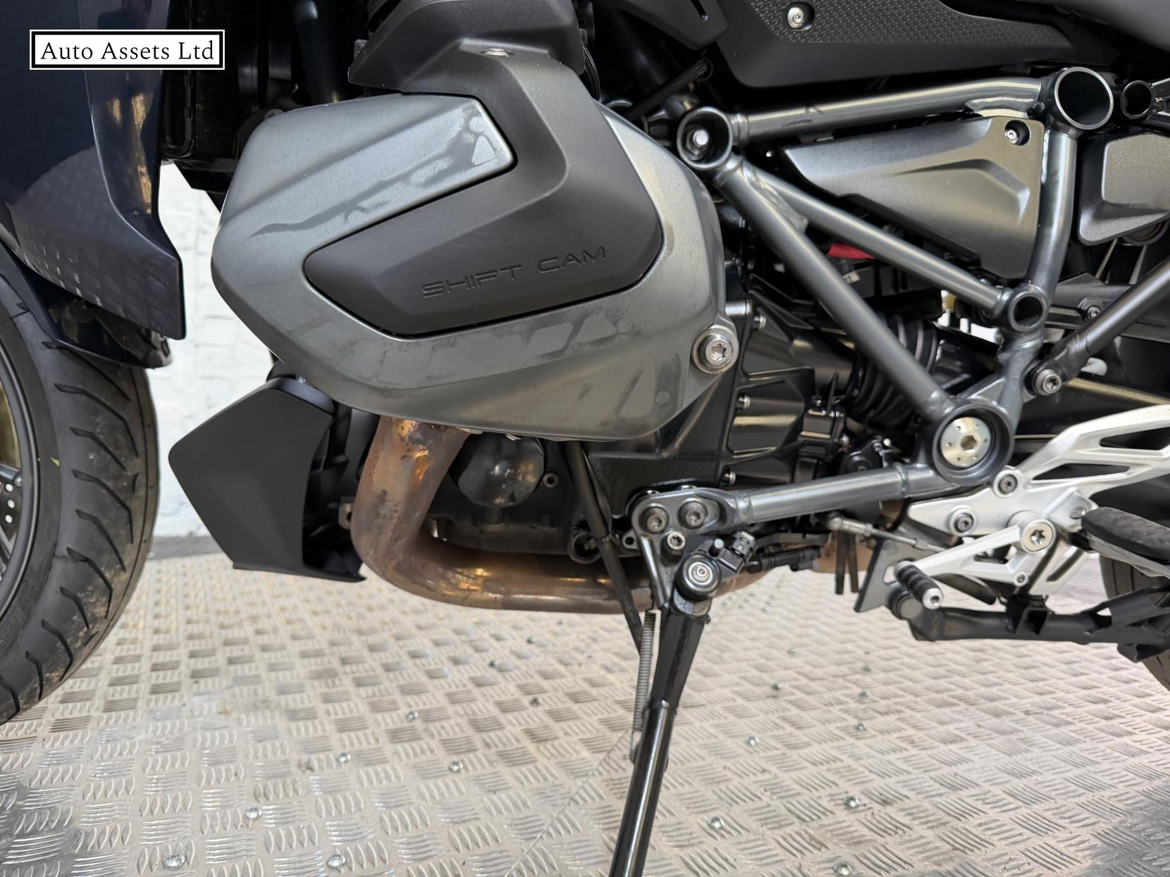 BMW R 1250 R 1250 SE Naked Petrol Manual Euro 5 (136 ps)